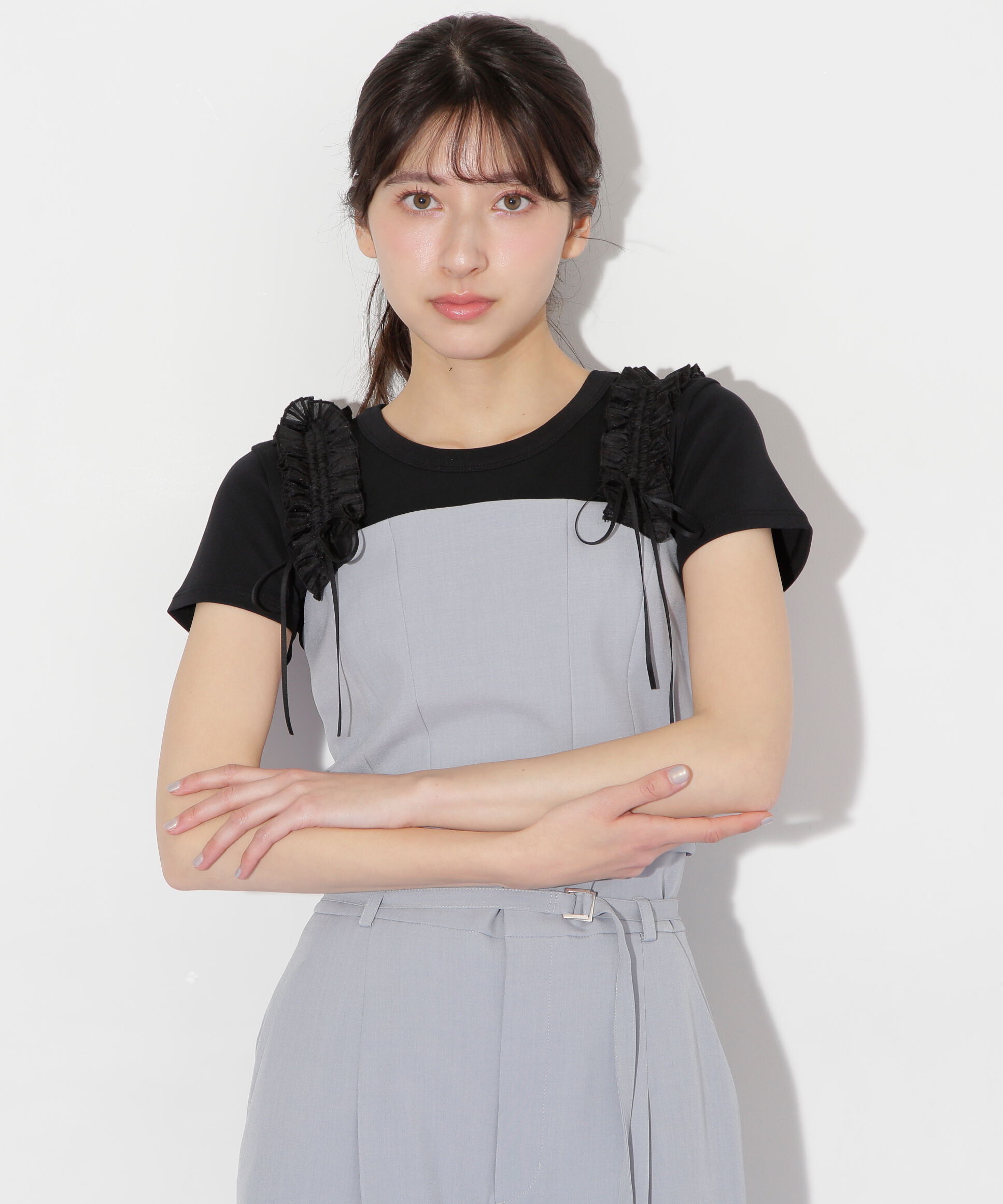  「〈セットアップ対応〉フリルショルダービスチェ」|シャツ・ブラウス|ブルー