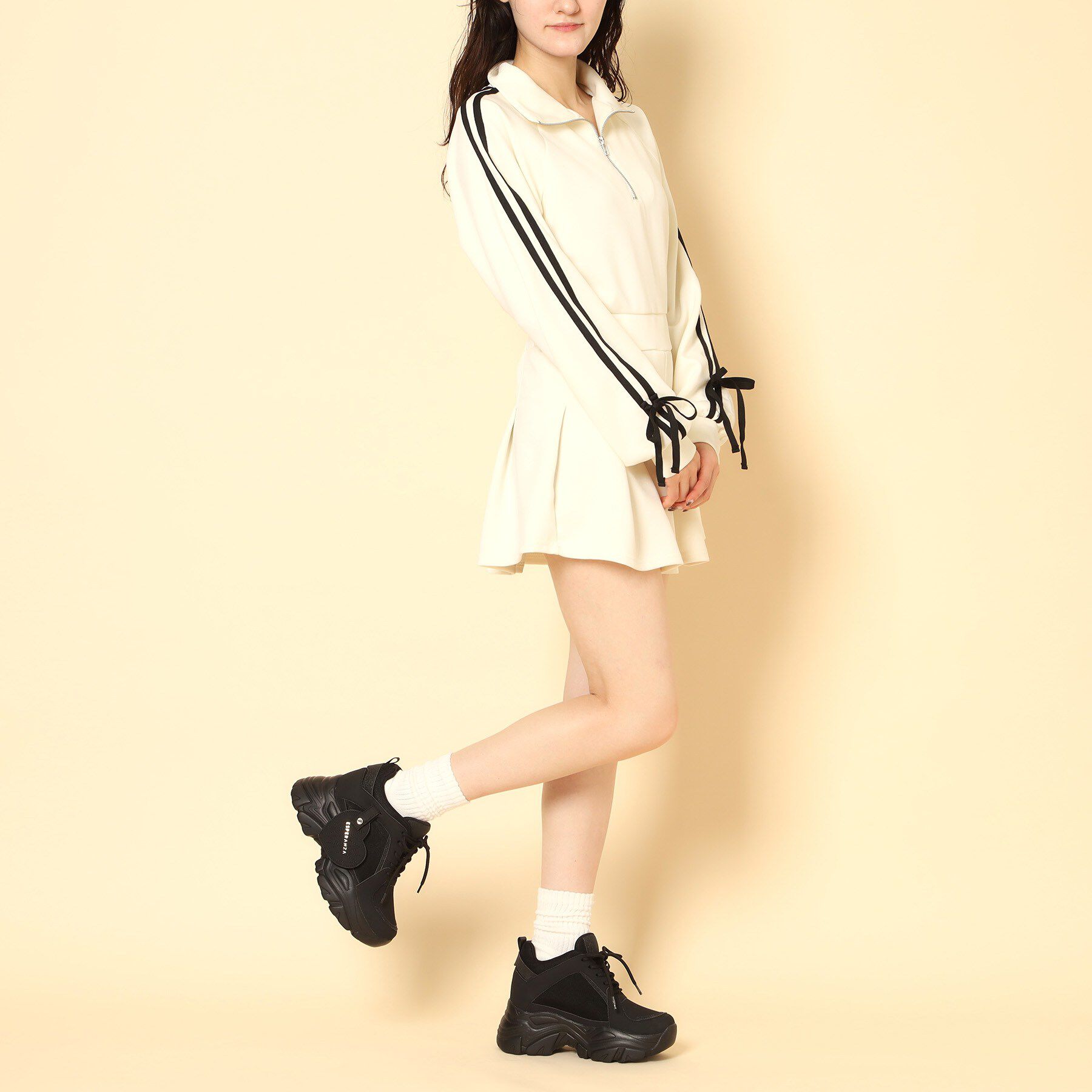 ESPERANZA「【VALENTINE Collection】きゅんフィットハートチャームスニーカー」|スニーカー|