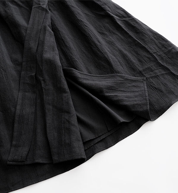 オオカミとフクロウ「フクロウと湖畔に映るわたしと」|スカート|