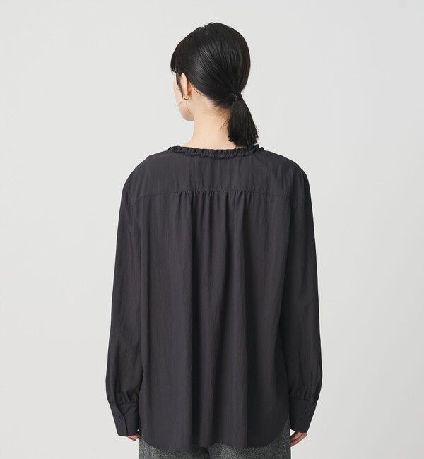 BEAUTY&YOUTH UNITED ARROWS「【WEB限定 Wardrobe DAILY MINIMAL】ラッフル Vネックブラウス ウォッシャブル」|シャツ・ブラウス|