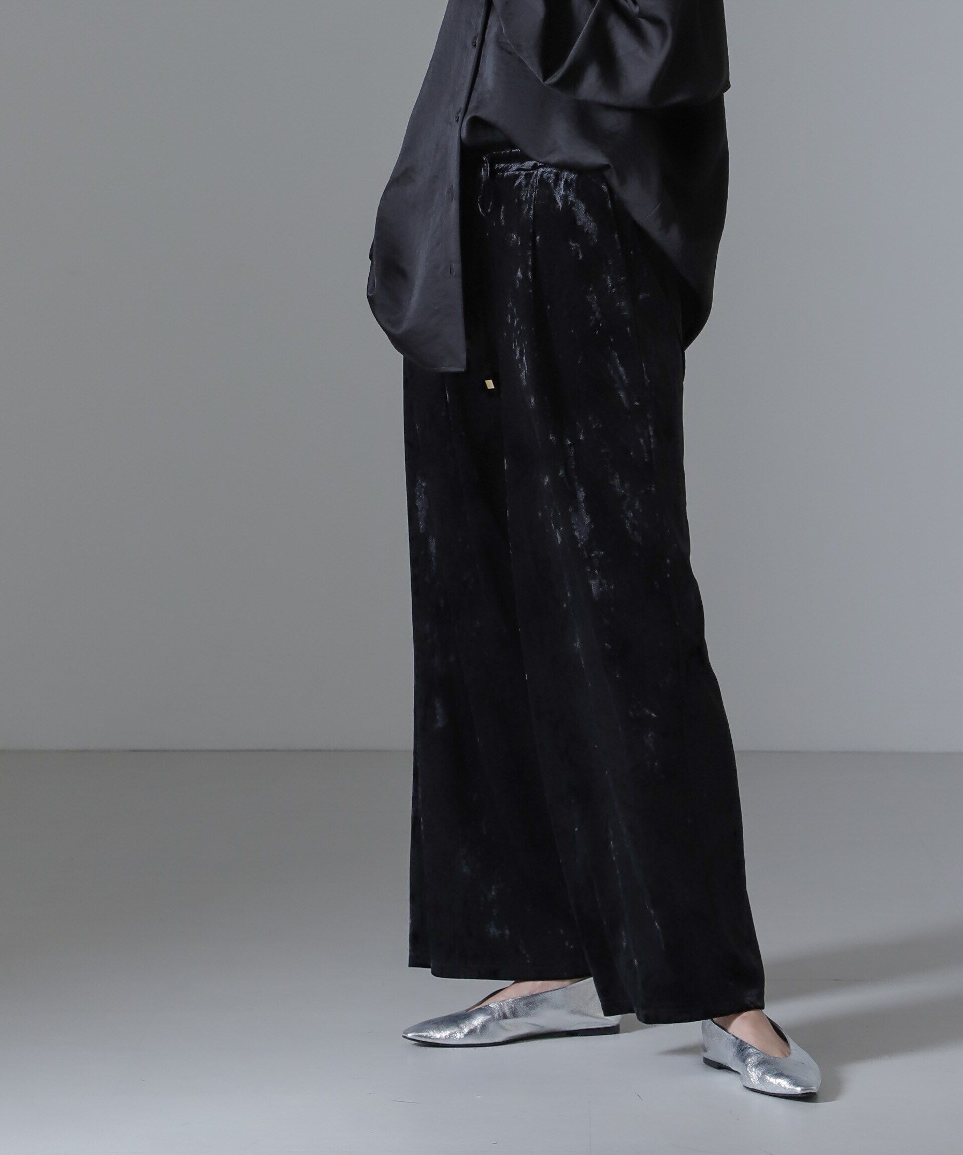 nano･universe「ベロアイージーワイドパンツ（セットアップ可）」|チノ|ブラック