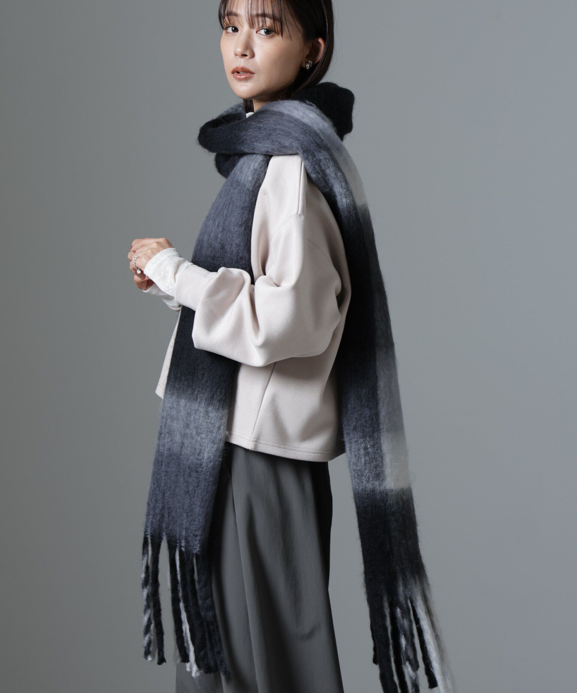 nano･universe「裏起毛ダンボールカットキーネックトップス（セットアップ可）」|Tシャツ・カットソー|