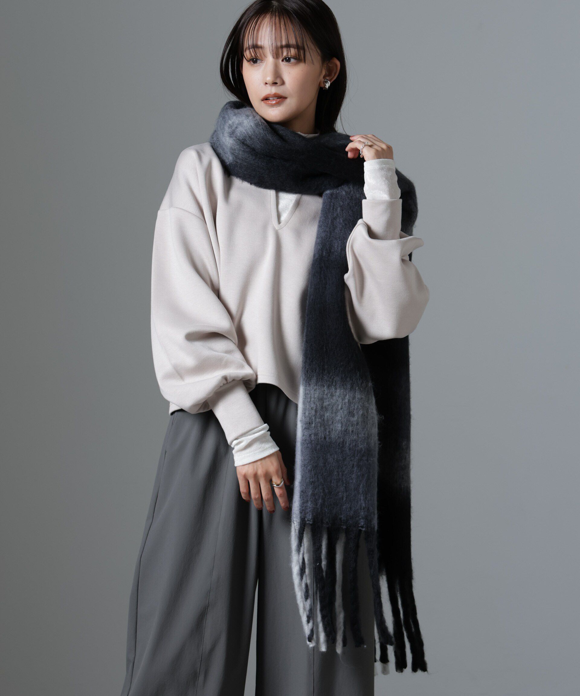 nano･universe「裏起毛ダンボールカットキーネックトップス（セットアップ可）」|Tシャツ・カットソー|