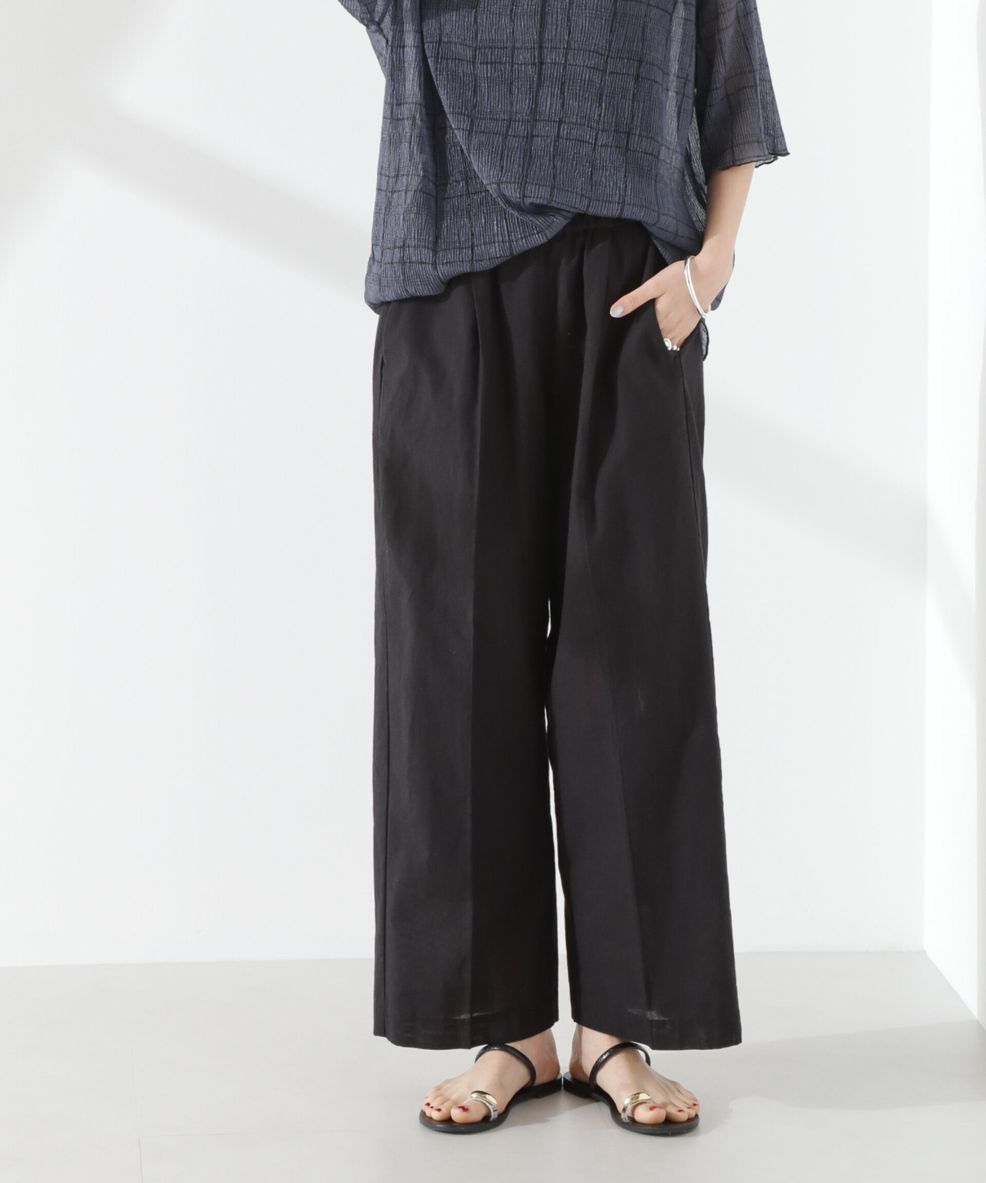 nano･universe「綿麻COOLMAXイージタックパンツ(セットアップ可)」|チノ|ブラック