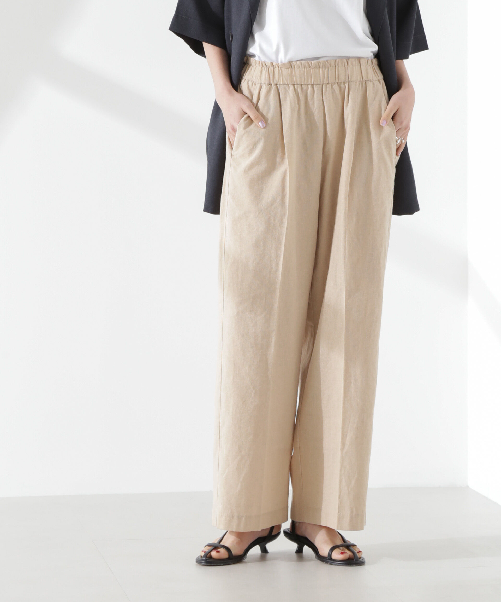 nano･universe「綿麻COOLMAXイージタックパンツ(セットアップ可)」|チノ|ベージュ