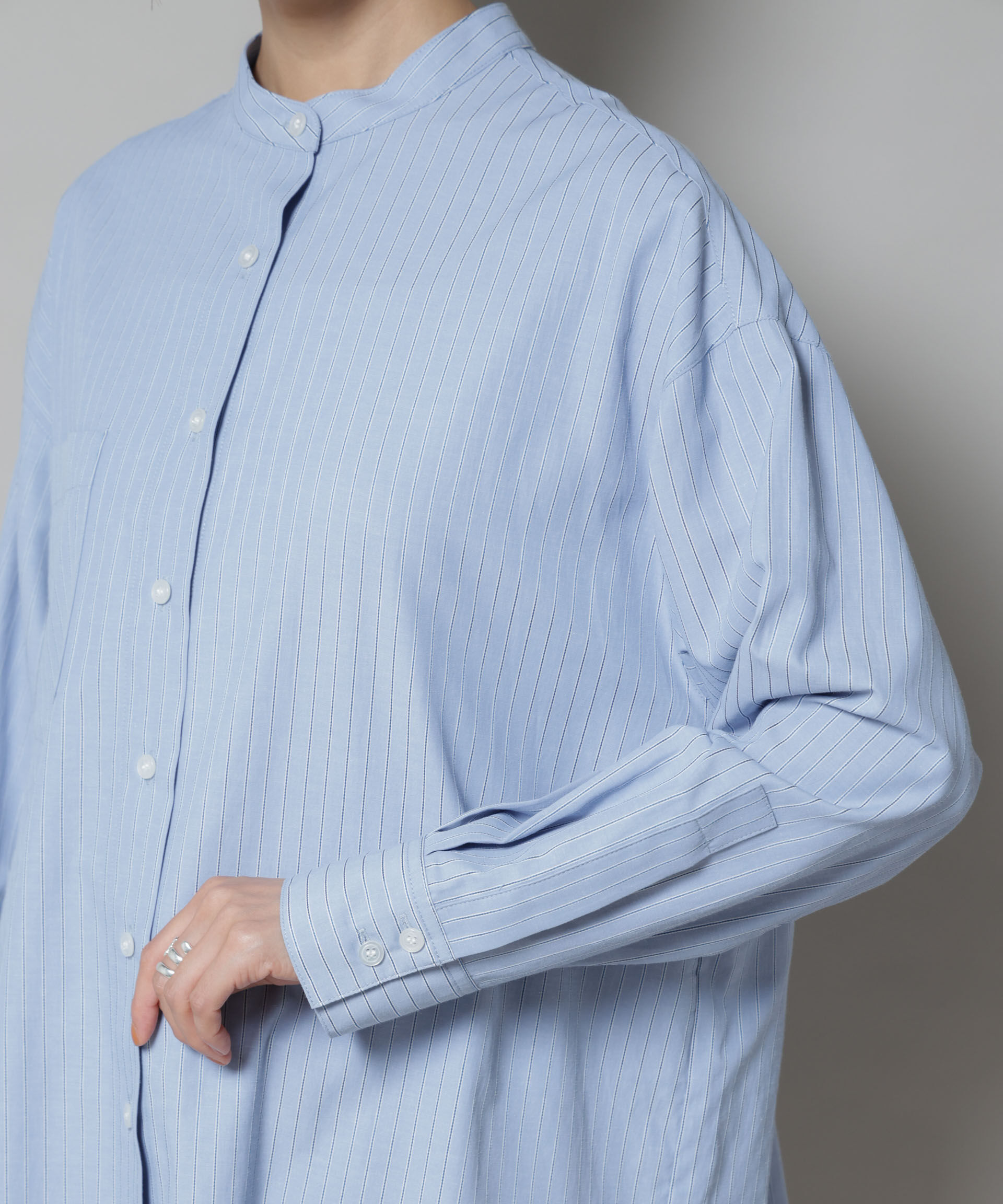nano･universe「スタンドカラーストライプシャツ」|シャツ・ブラウス|