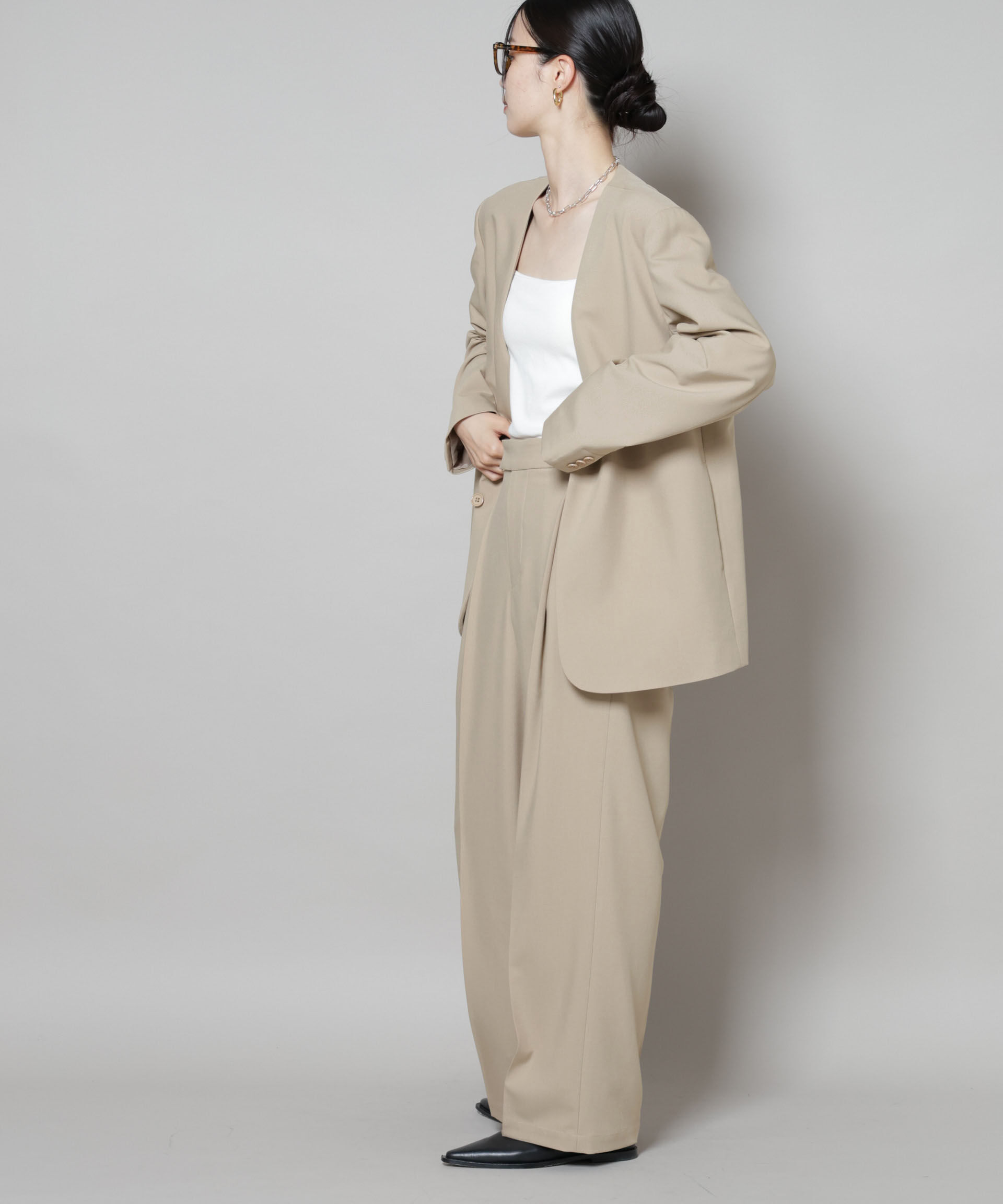 nano･universe「ワンタックセンタープレスストレートパンツ(セットアップ可)」|チノ|