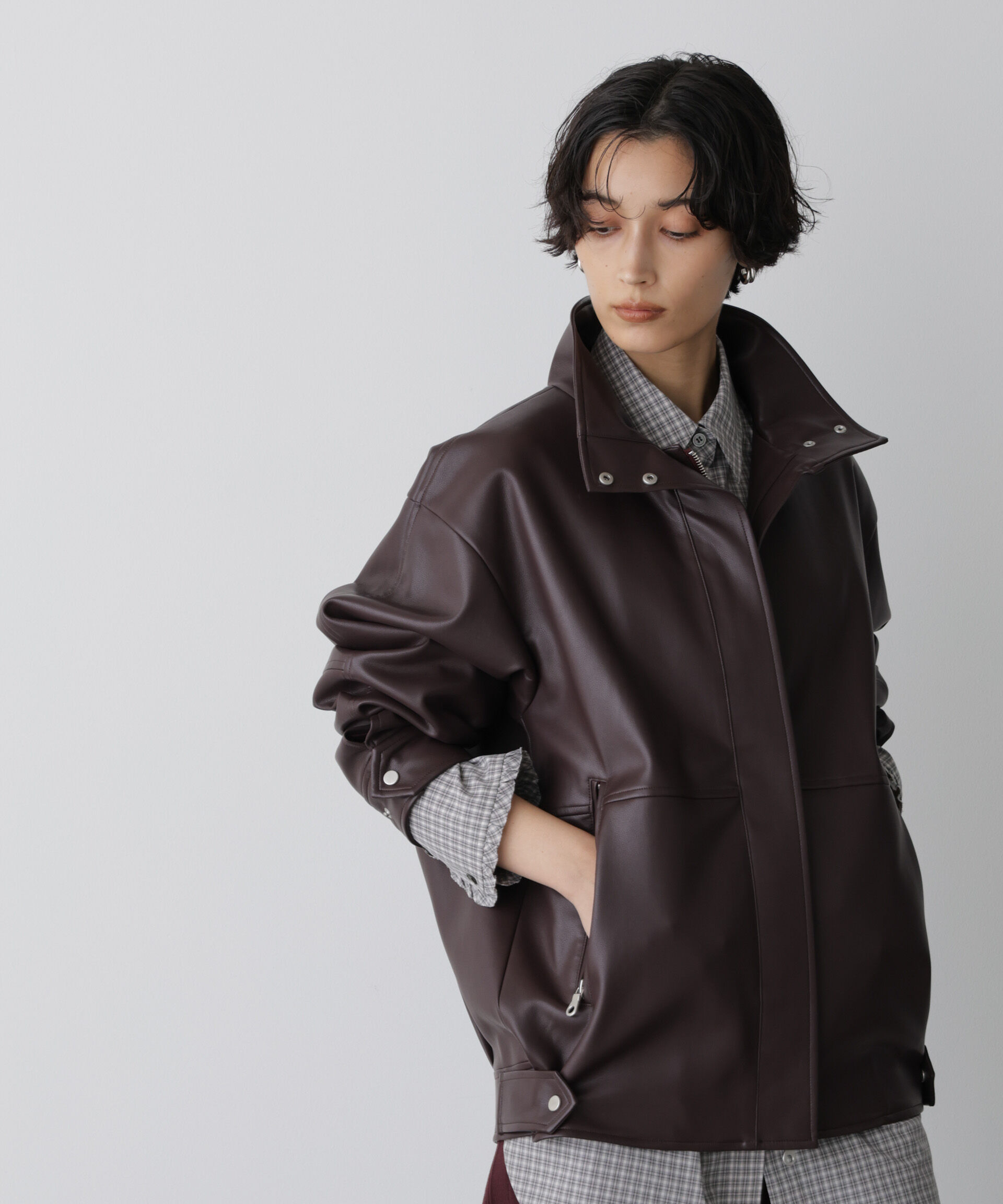  「「STEVELOUR」スタンドフェイクレザージップブルゾン」|ブルゾン・スタジャン|