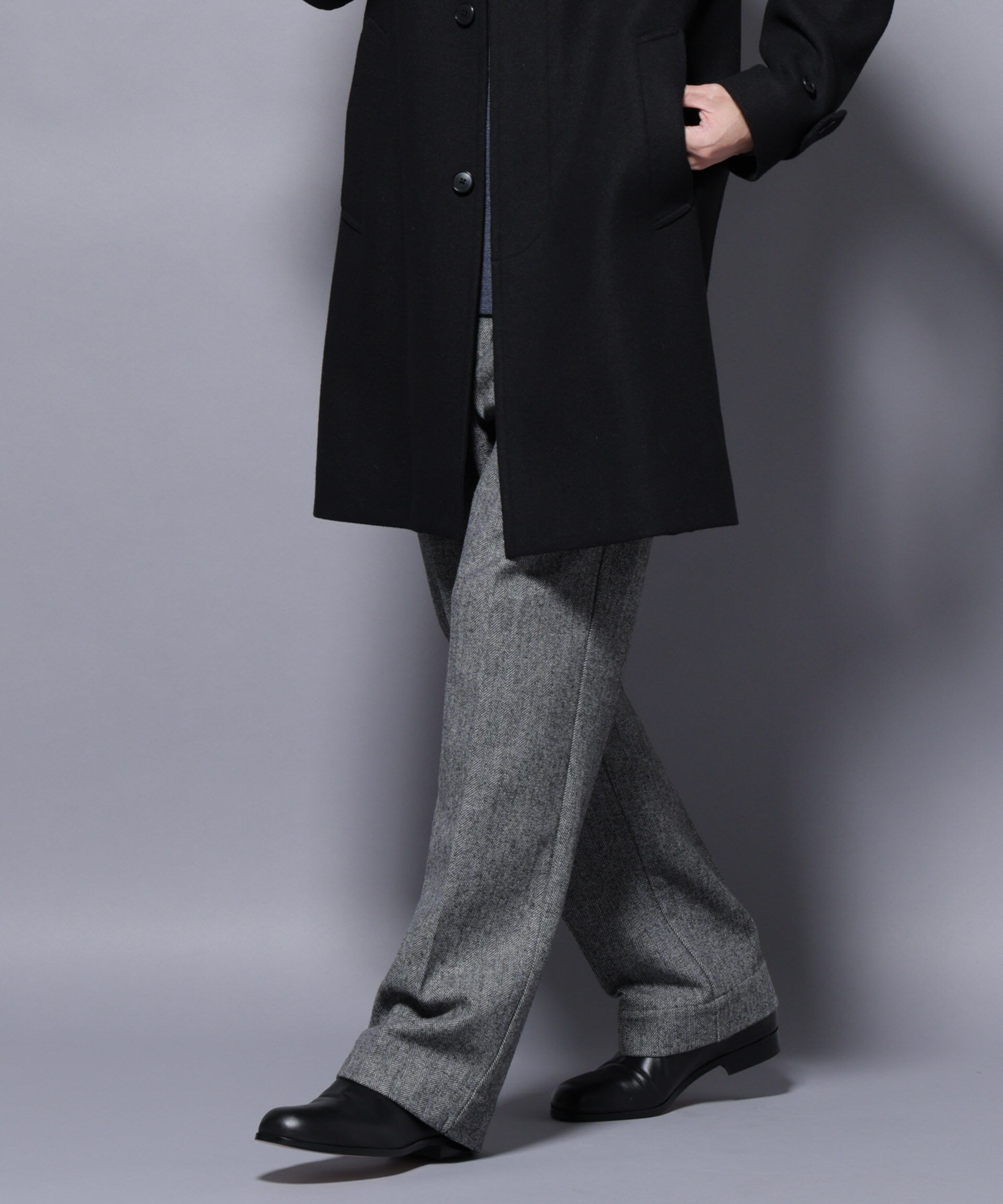 nano･universe「ヘリンボーンストレートスラックス」|チノ|L.グレー1