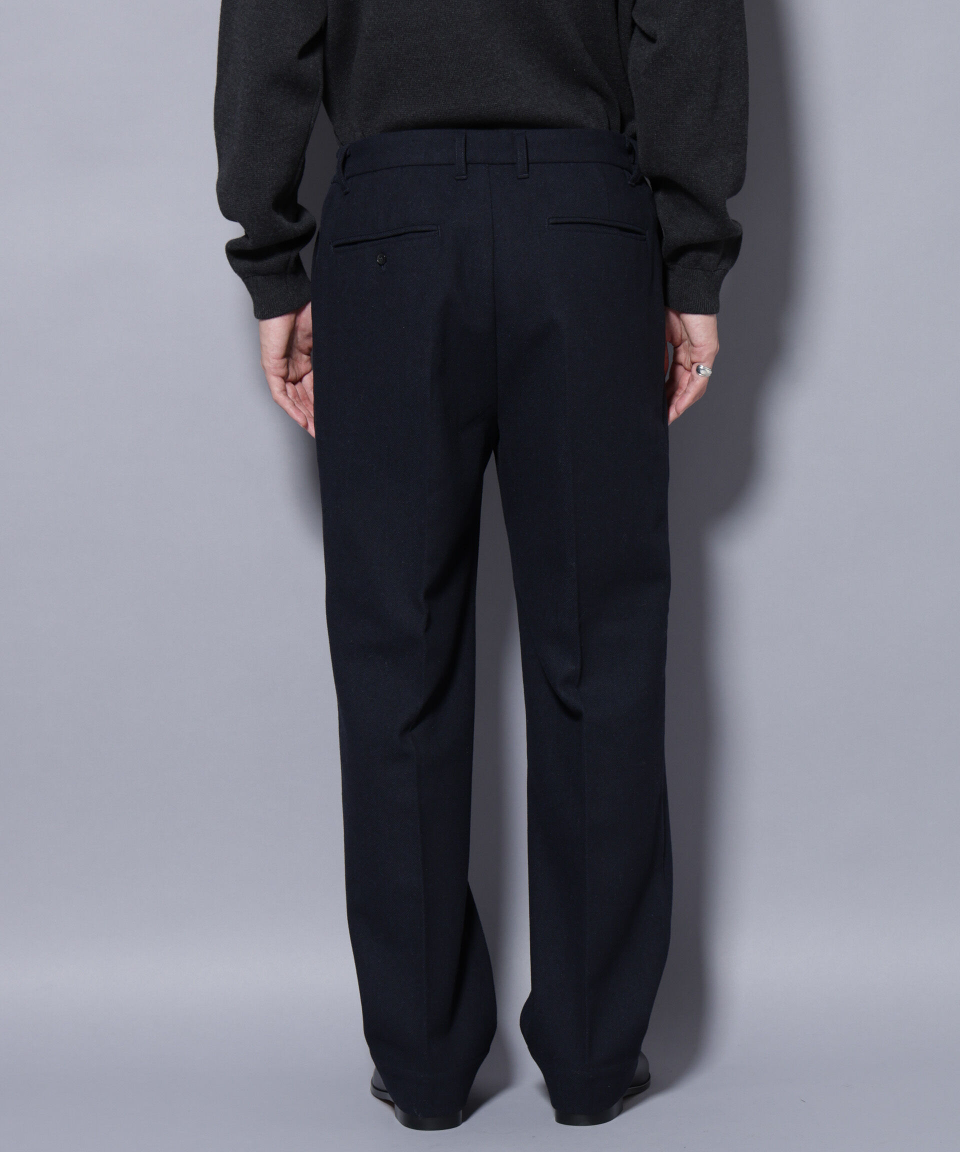 nano･universe「ヘリンボーンストレートスラックス」|チノ|