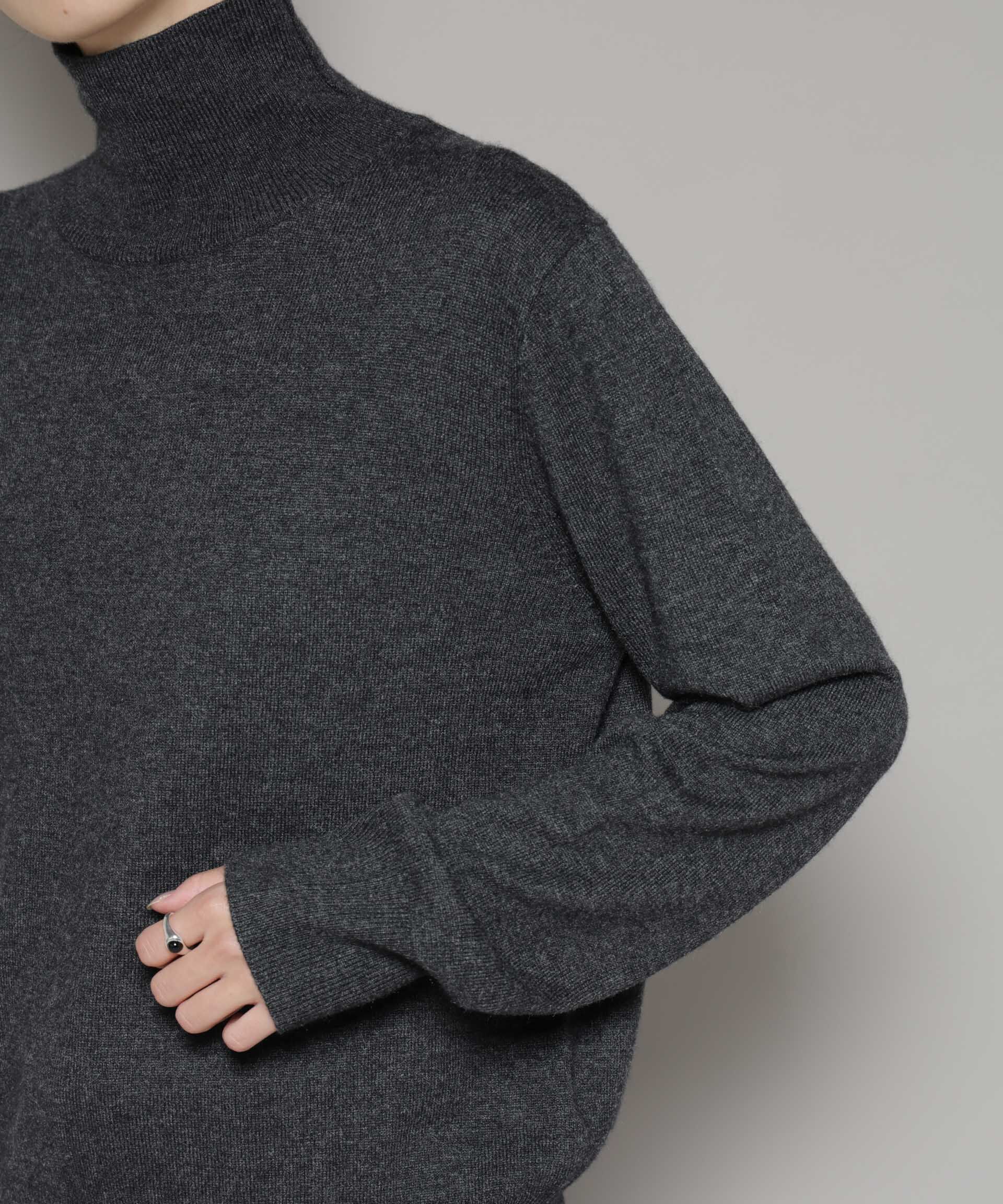 nano･universe「タートルネックカシミヤ混ニットプルオーバー」|ニット・セーター|