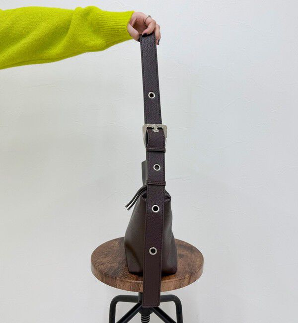 fredy emue「ハトメベルトショルダーバッグ」|ショルダー・メッセンジャー|