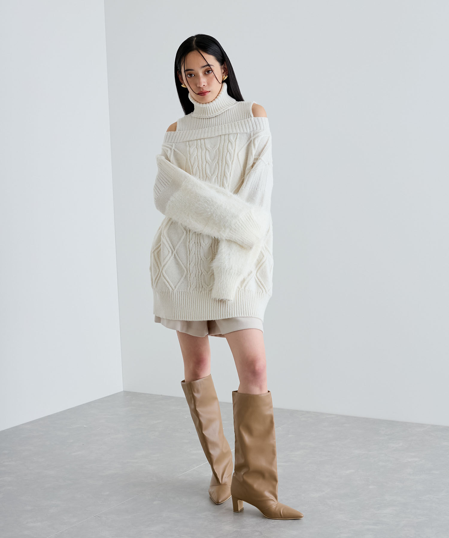 VIS「【洗える】オフショルケーブル編みミニワンピース」|ワンピース|