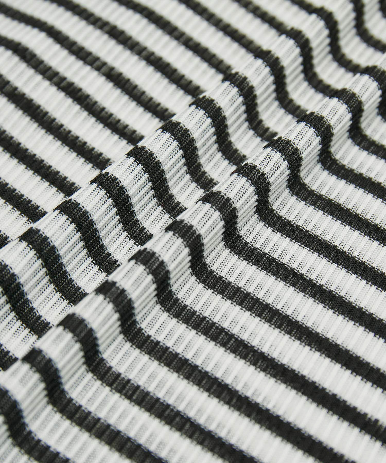 Rope&rsquo;Picnic「【WEB限定カラー: ライトグレー,イエロー】シアーカットタートル」|Tシャツ・カットソー|