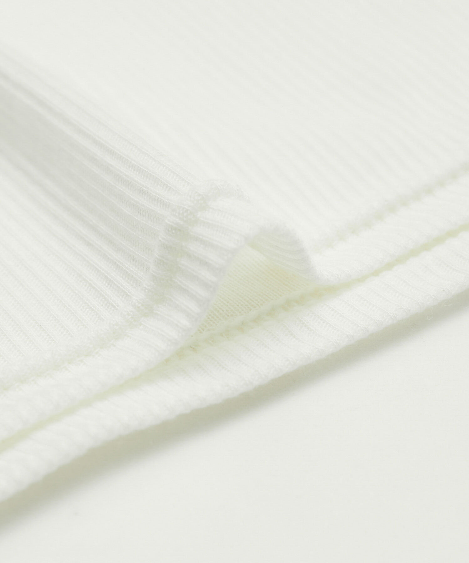 Rope&rsquo;Picnic「【WEB限定カラー: ライトグレー,イエロー】シアーカットタートル」|Tシャツ・カットソー|