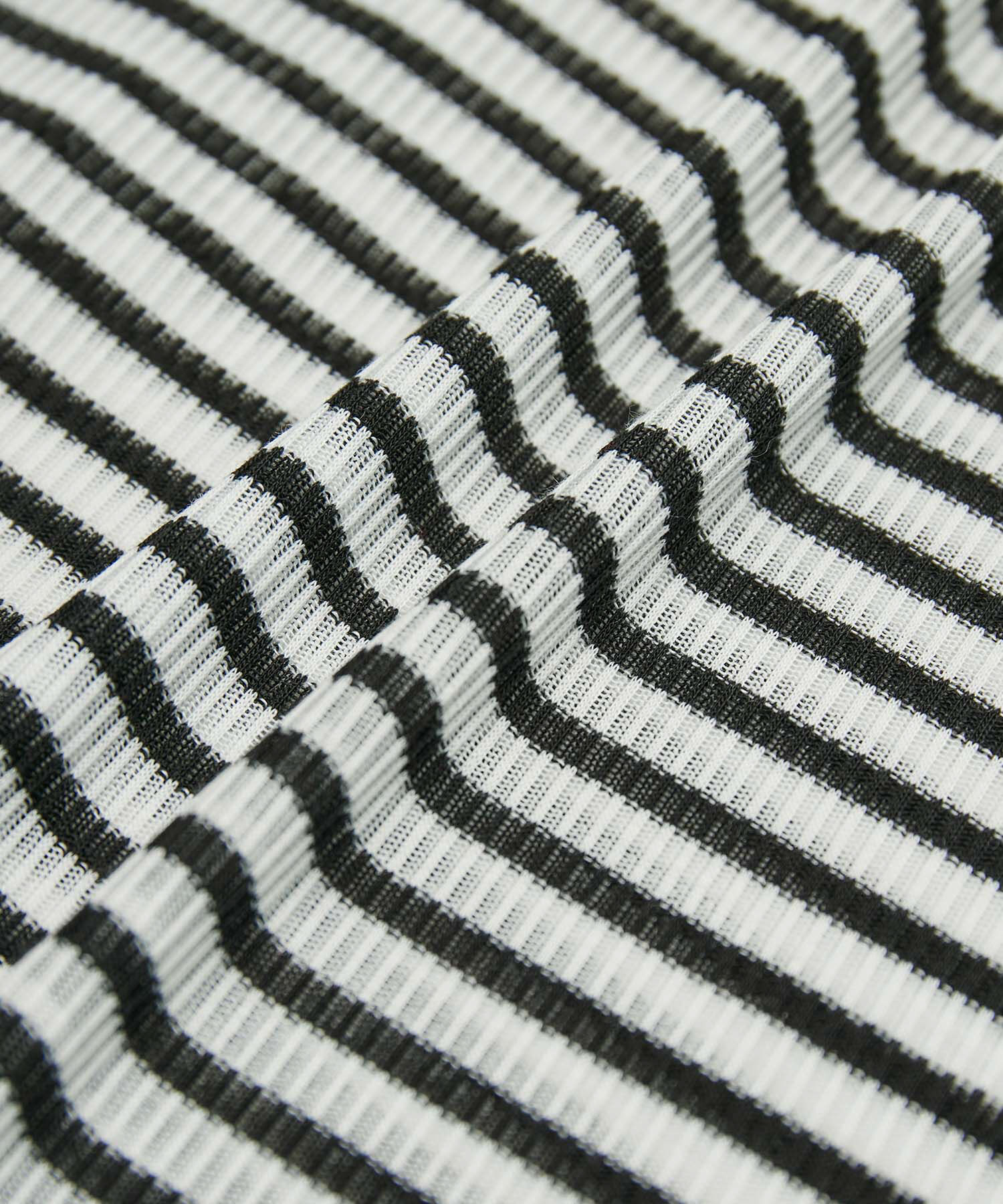 Rope&rsquo;Picnic「【WEB限定カラー: ライトグレー,イエロー】シアーカットタートル」|Tシャツ・カットソー|