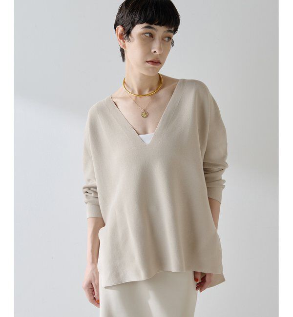  「深Vスリットニットプルオーバー」|ニット・セーター|