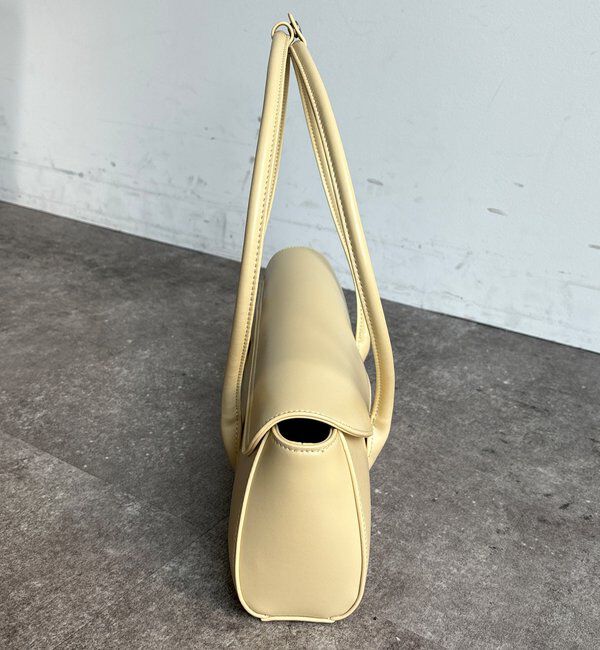  「【WEB限定】横長フラップショルダー」|トートバッグ|