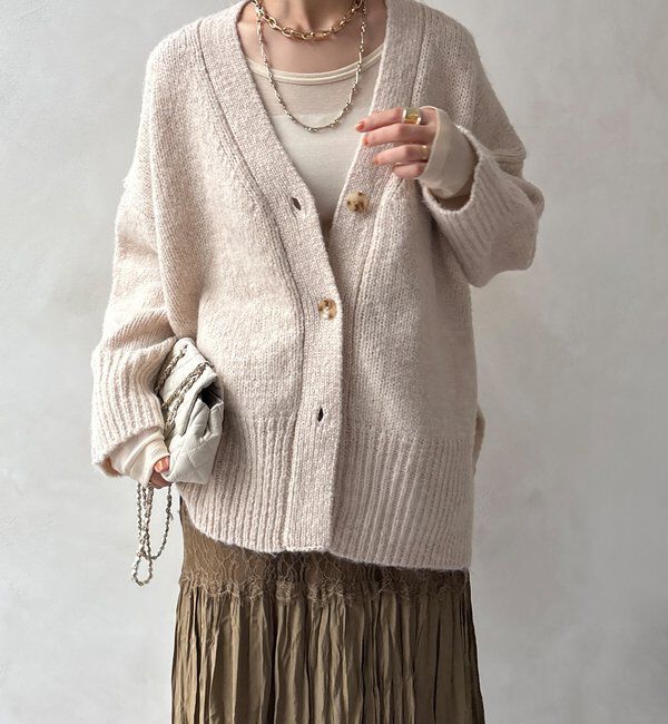  「【WEB限定】オーバーシルエットVニットカーディガン」|カーディガン|