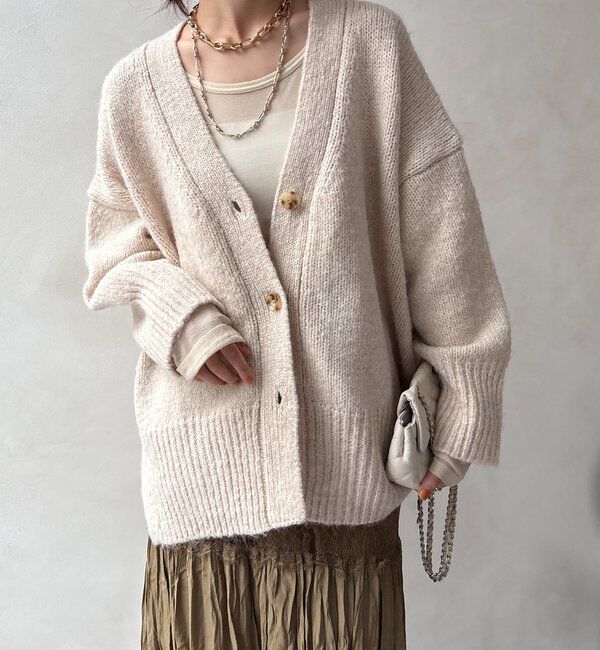  「【WEB限定】オーバーシルエットVニットカーディガン」|カーディガン|