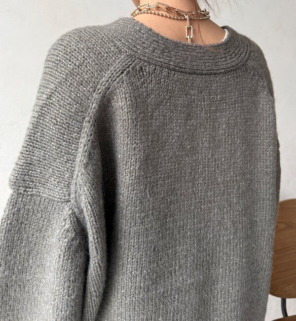  「【WEB限定】オーバーシルエットVニットカーディガン」|カーディガン|