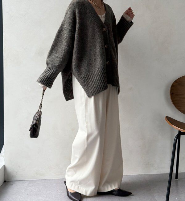  「【WEB限定】オーバーシルエットVニットカーディガン」|カーディガン|