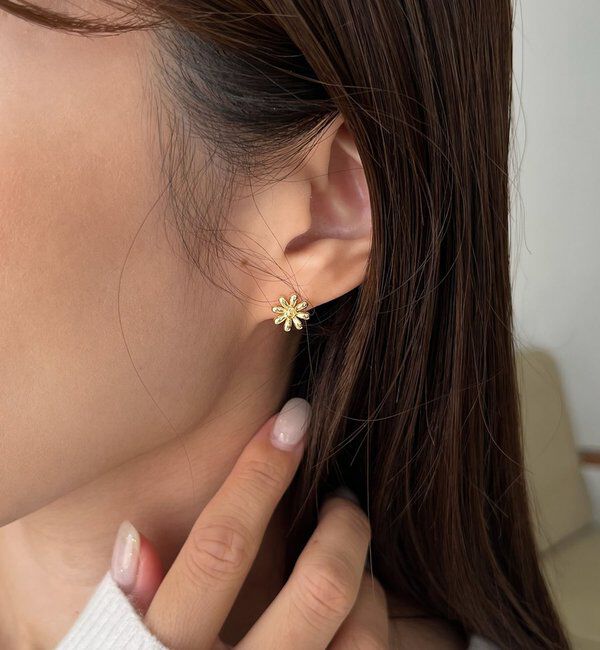  「〈GOLDY/ゴールディ〉デイジーピアス」|リング|ゴールド