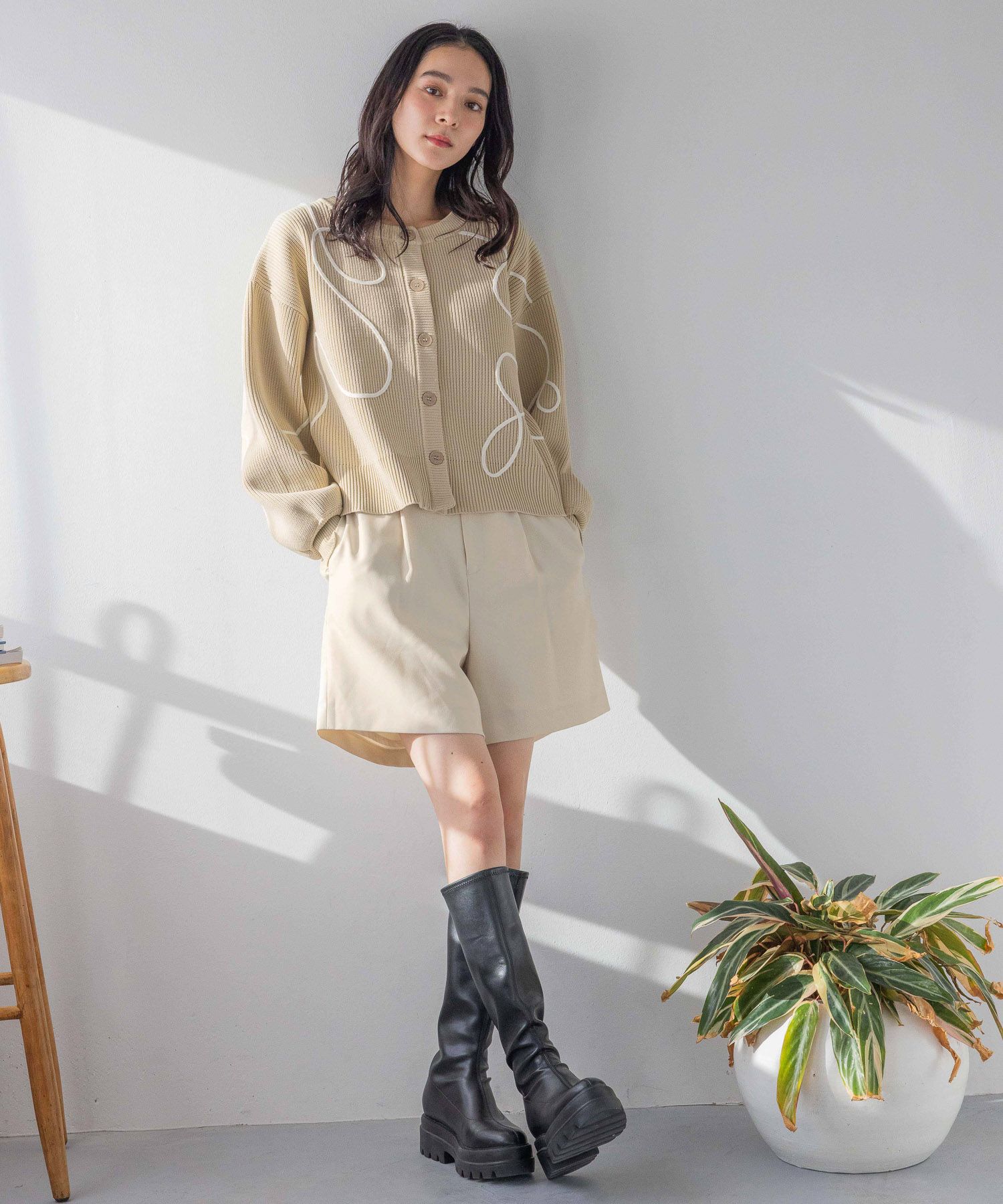 LOWRYS FARM「【前後着用可能】エンブロイダリー２ＷＡＹカーディガン」|ニット・セーター|