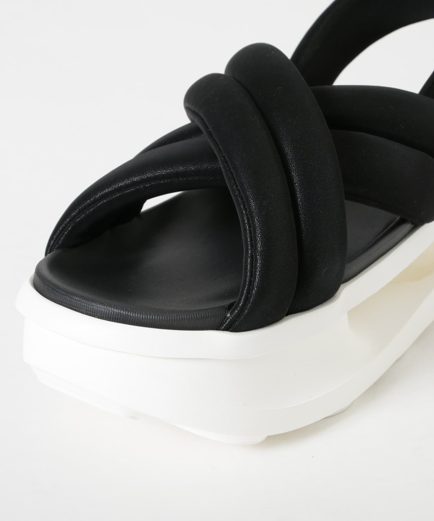 URBAN RESEARCH「NIKE　エアマックスアイラサンダル」|サンダル|