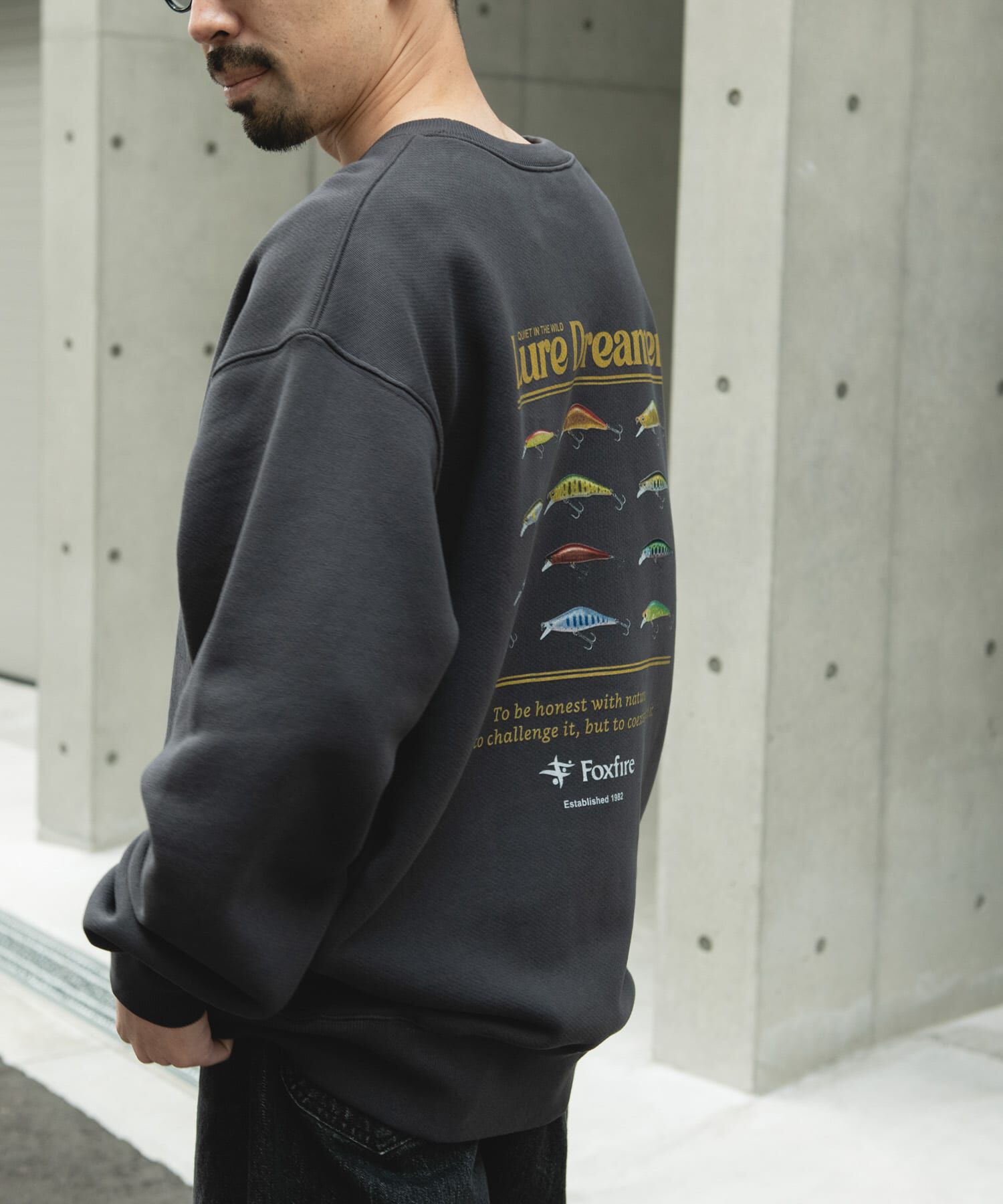 URBAN RESEARCH DOORS「FOXFIRE プリントスウェット」|スウェット・ジャージ|チャコールグレー