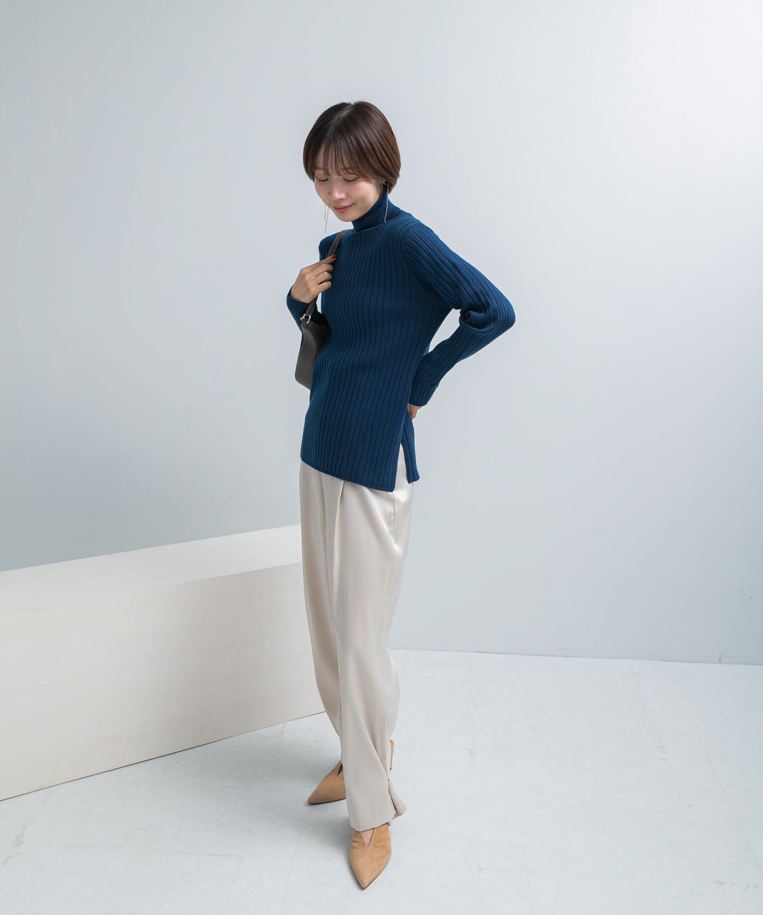 URBAN RESEARCH ROSSO「エクストラファインリブタートルニット」|ニット・セーター|