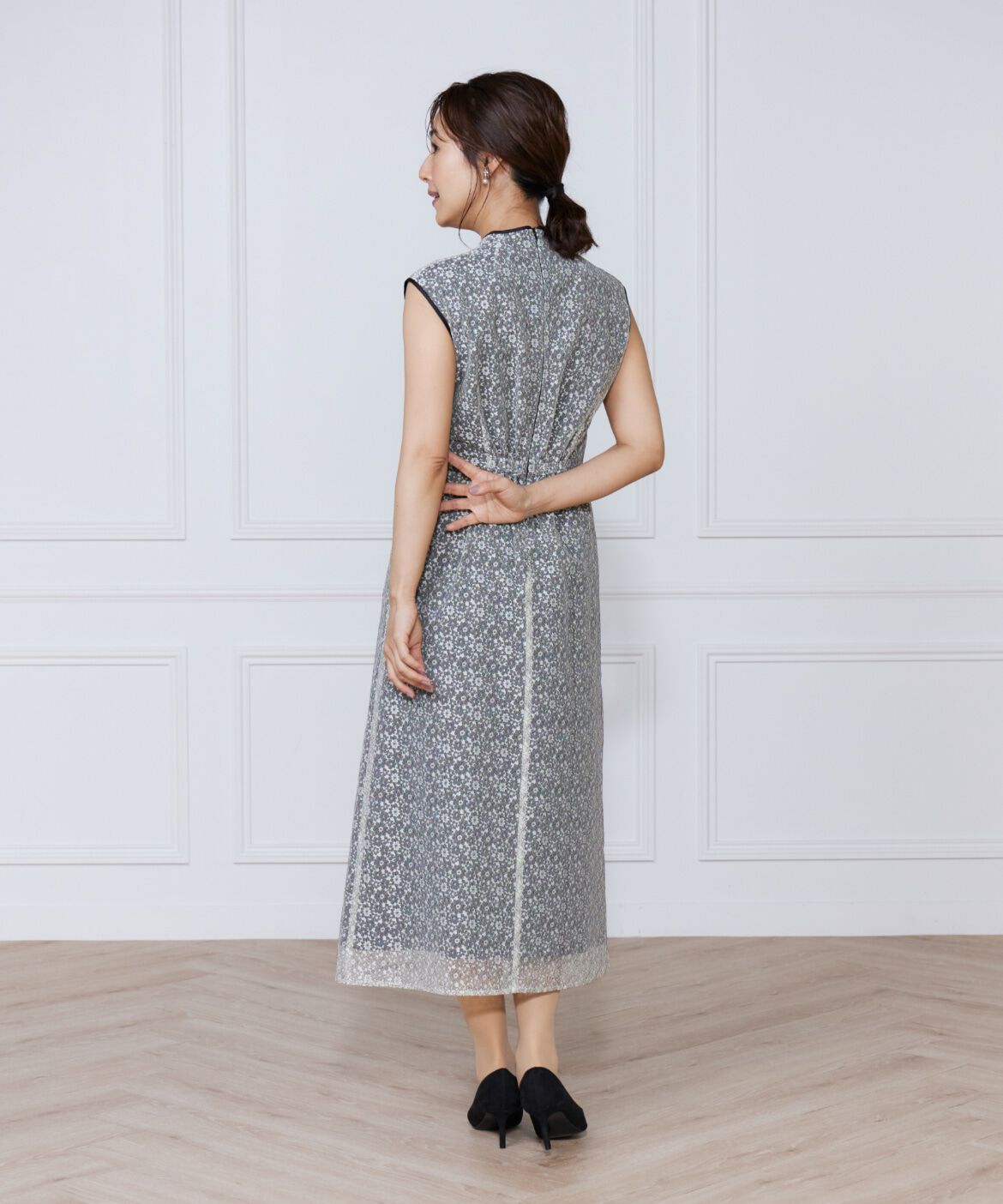 ef-de Black「小花柄配色レースワンピース」|ワンピース|