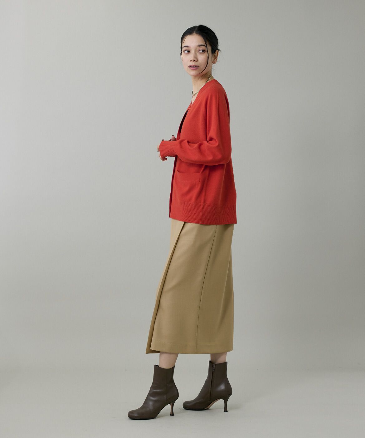 INED「Vネックカーディガン」|カーディガン|