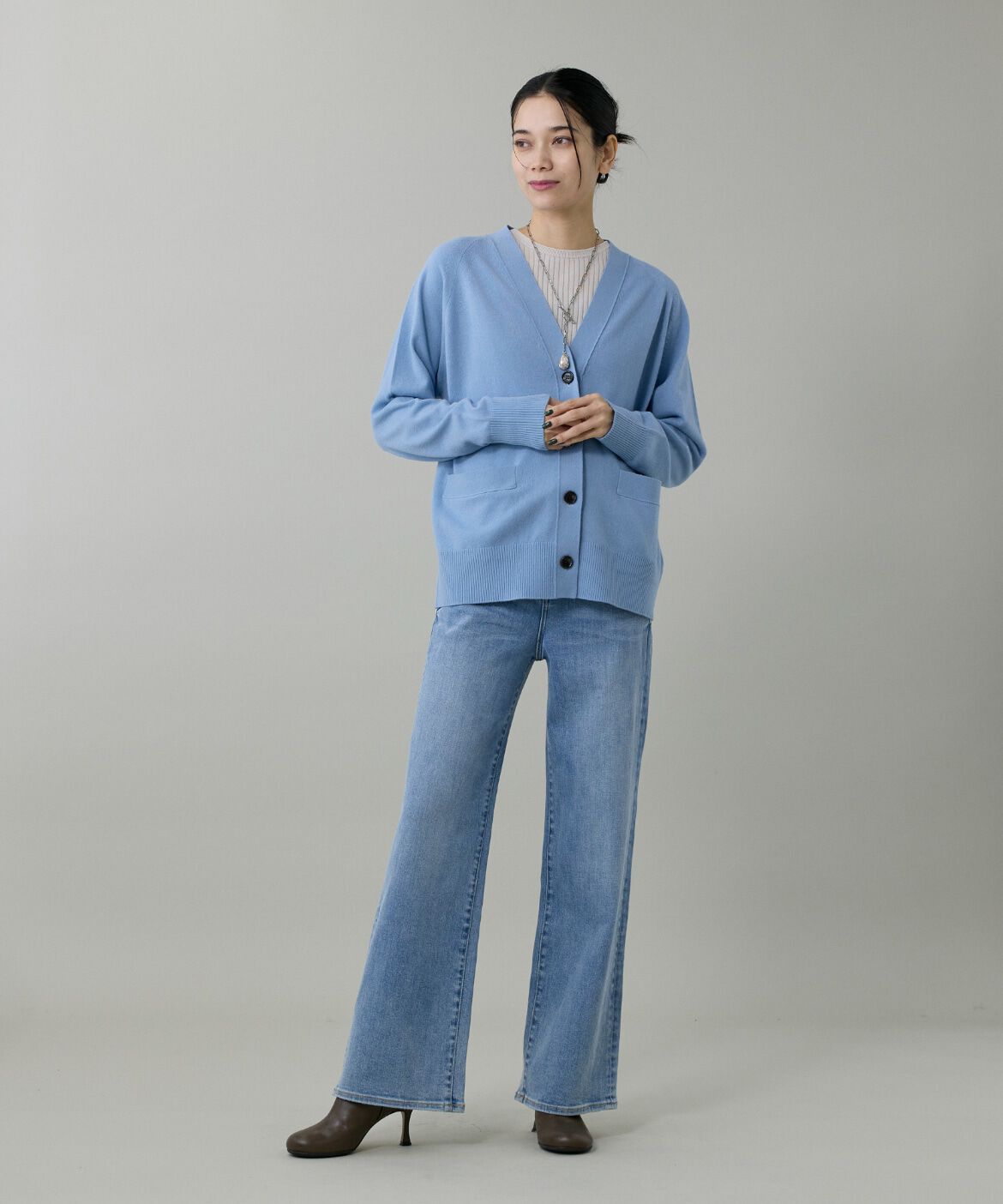 INED「Vネックカーディガン」|カーディガン|