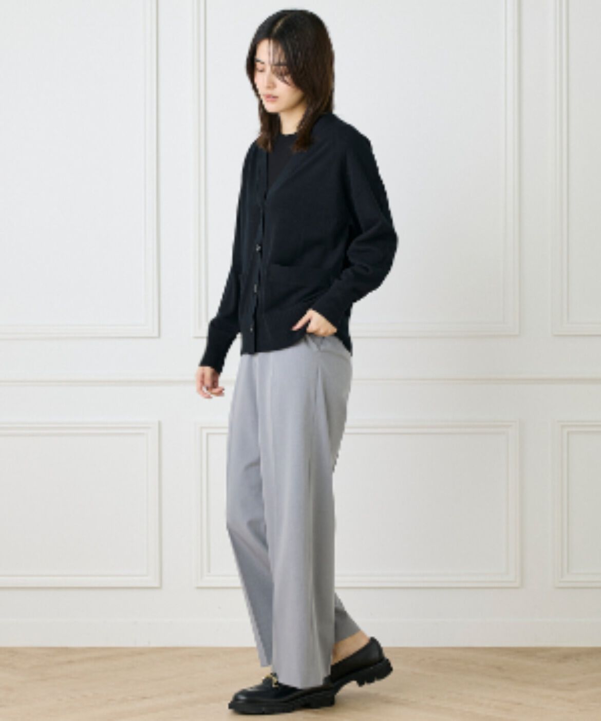 INED「《大きいサイズ》Vネックカーディガン」|カーディガン|