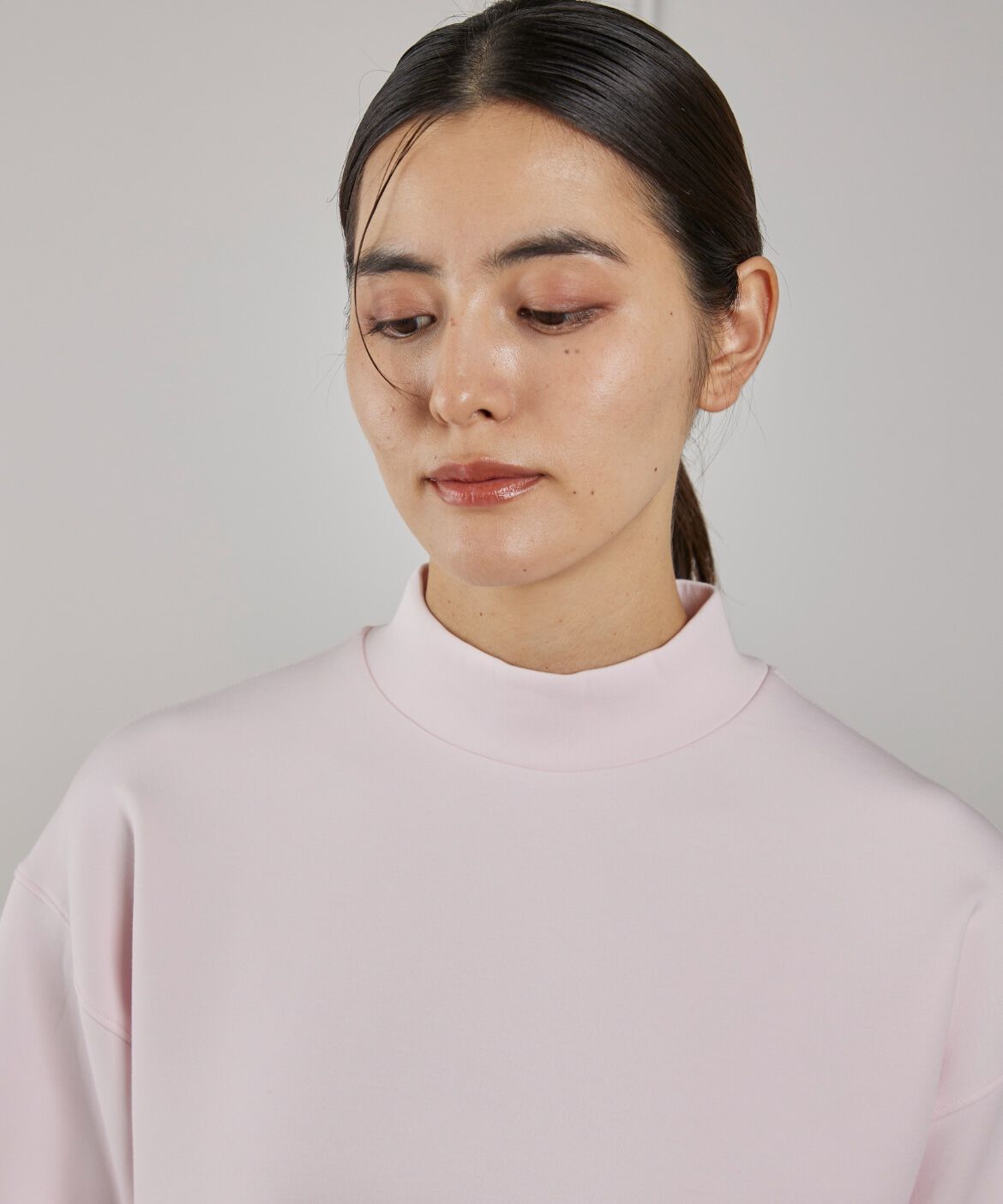 DAY by DAY it&rsquo;s international「サイドスリットハイネックプルオーバー」|Tシャツ・カットソー|