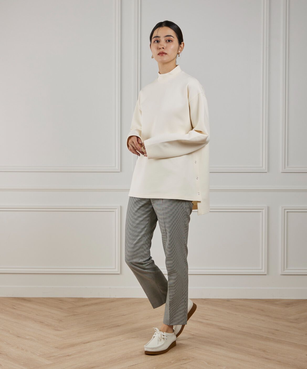 DAY by DAY it&rsquo;s international「サイドスリットハイネックプルオーバー」|Tシャツ・カットソー|