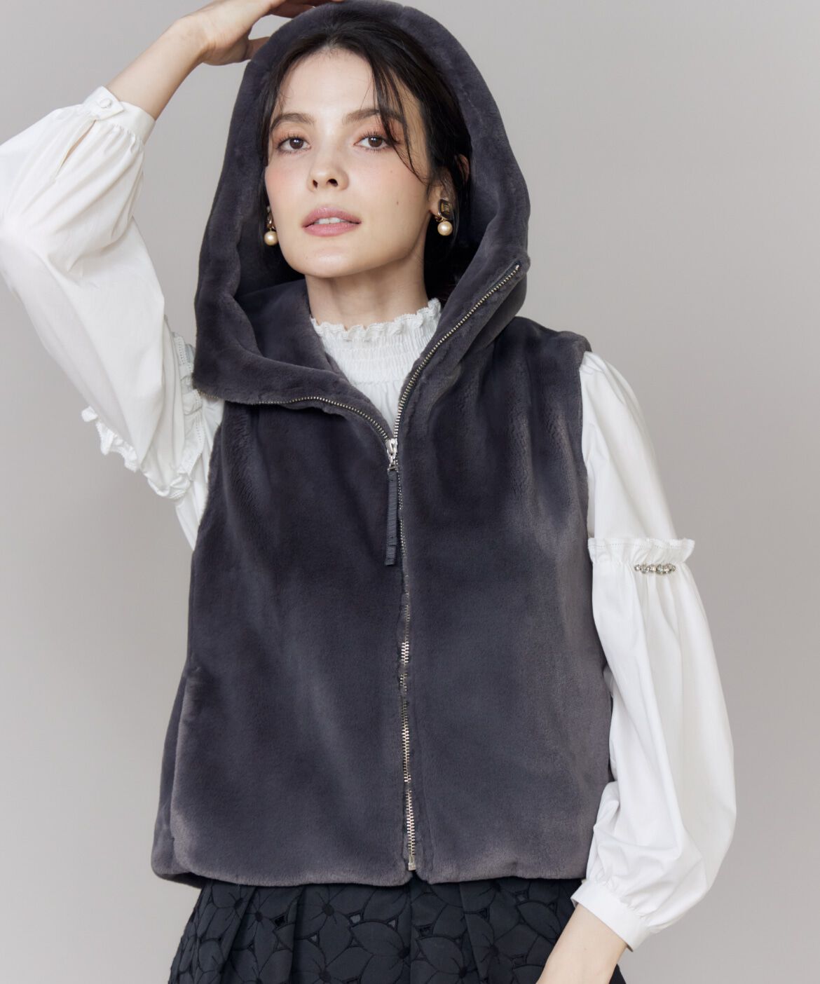 Maglie le cassetto「《大きいサイズ》ふわふわファーフーディジレ《M Maglie le cassetto》」|ダウンベスト・ベスト|