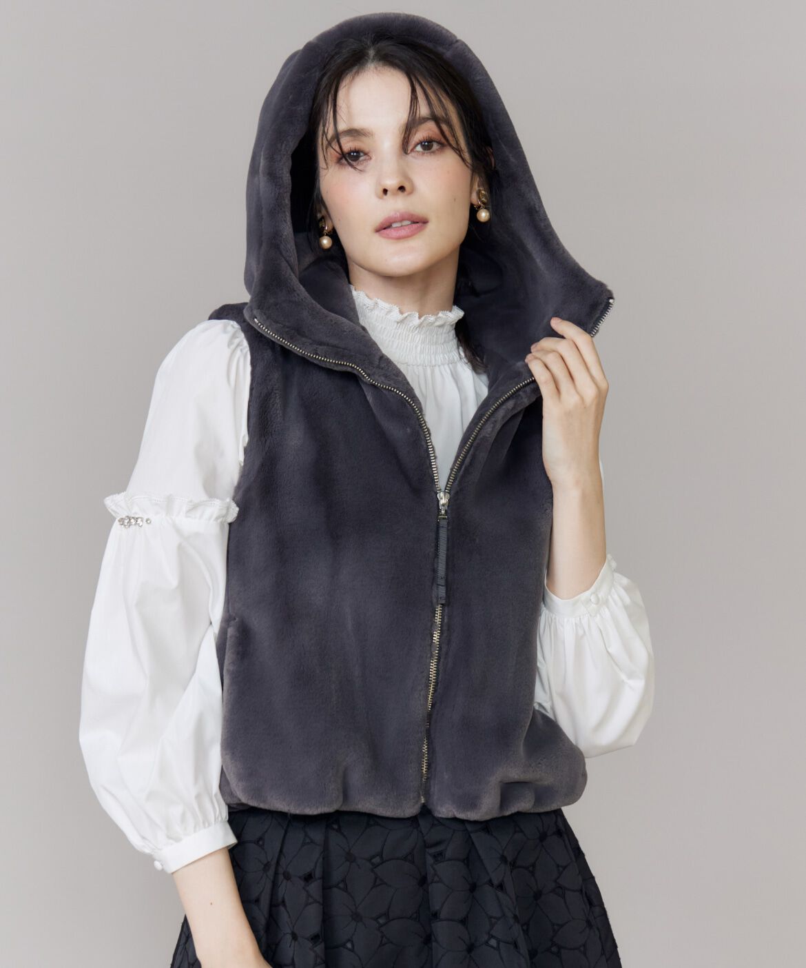 Maglie le cassetto「《大きいサイズ》ふわふわファーフーディジレ《M Maglie le cassetto》」|ダウンベスト・ベスト|