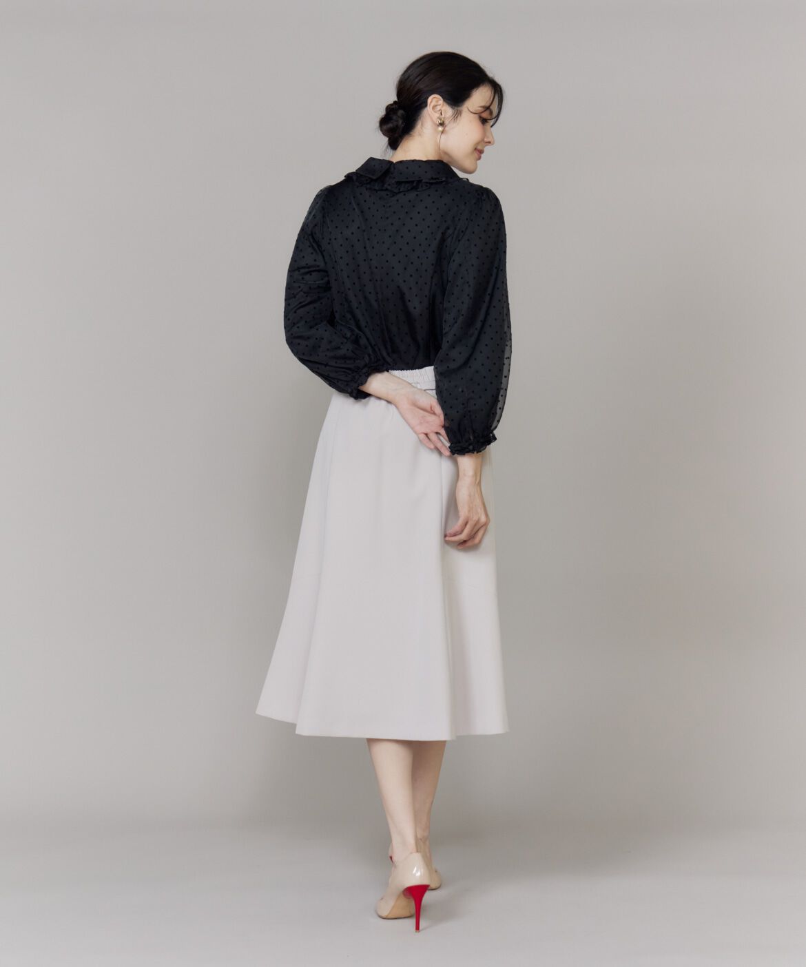 Maglie le cassetto「《WEB・POPUP限定商品》オーガンドットフロッキー衿フリルブラウス」|シャツ・ブラウス|