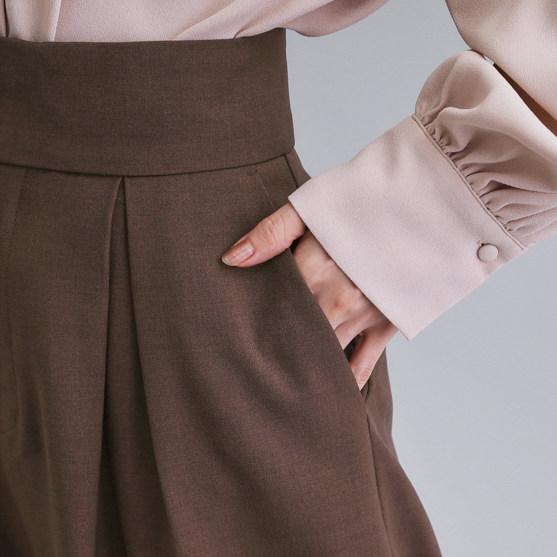 OPAQUE.CLIP「【es】ハイウエストタックワイドパンツ【洗濯機洗い可】」|その他|