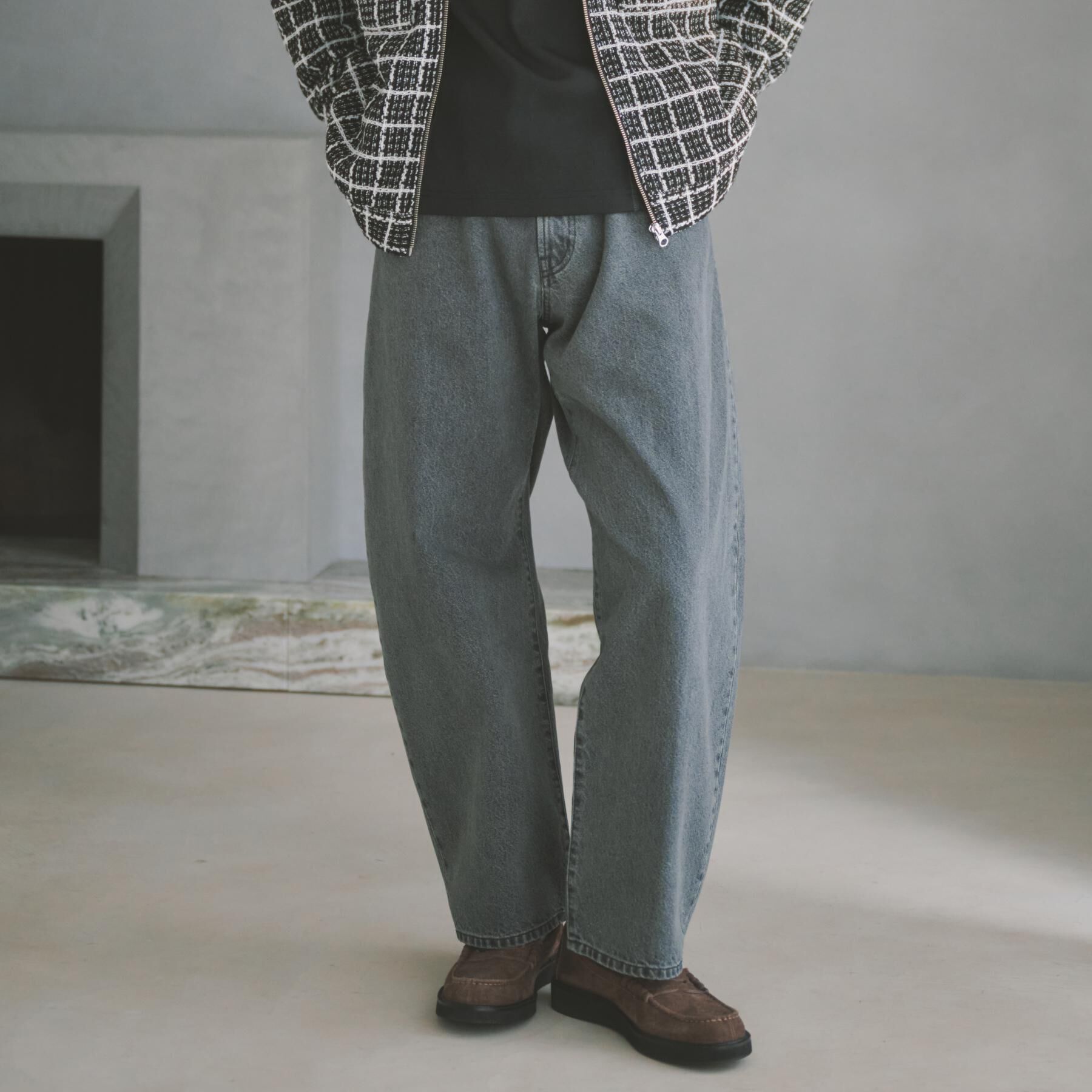 THE SHOP TK「【半歩先のオシャレ】デニムカーブパンツ　セットアップ可/洗濯機OK」|デニム|