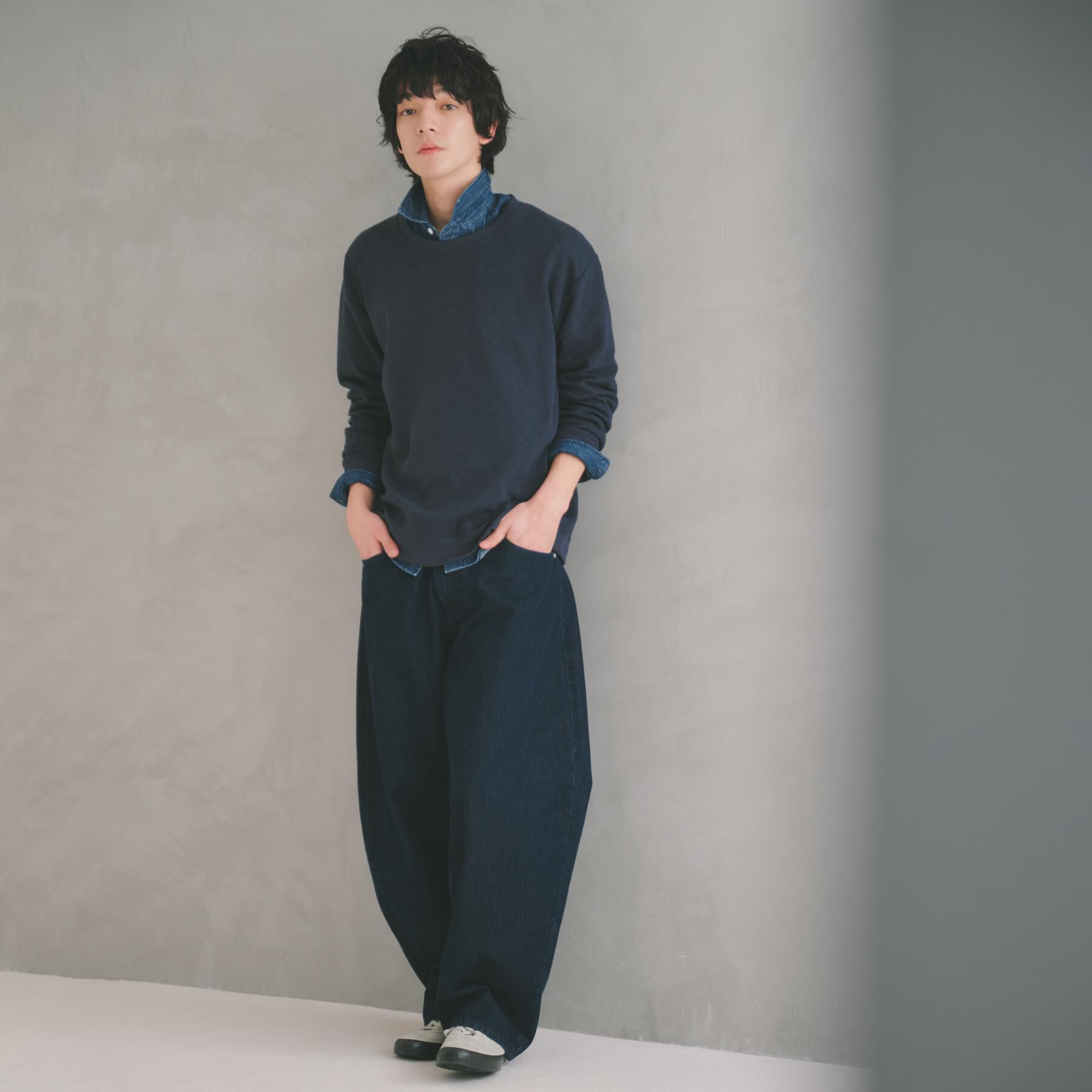 THE SHOP TK「【半歩先のオシャレ】デニムカーブパンツ　セットアップ可/洗濯機OK」|デニム|