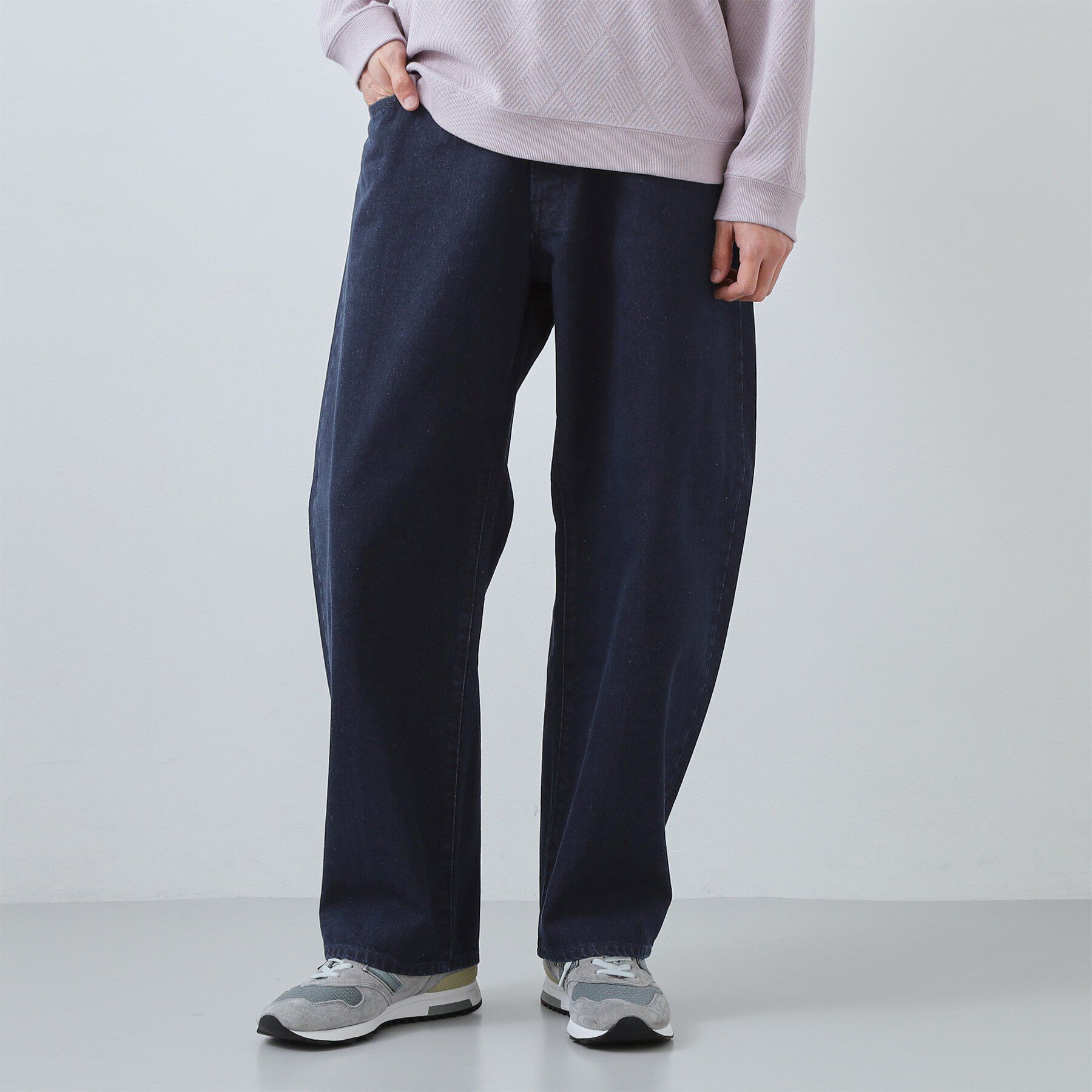 THE SHOP TK「【半歩先のオシャレ】デニムカーブパンツ　セットアップ可/洗濯機OK」|デニム|ネイビー(094)