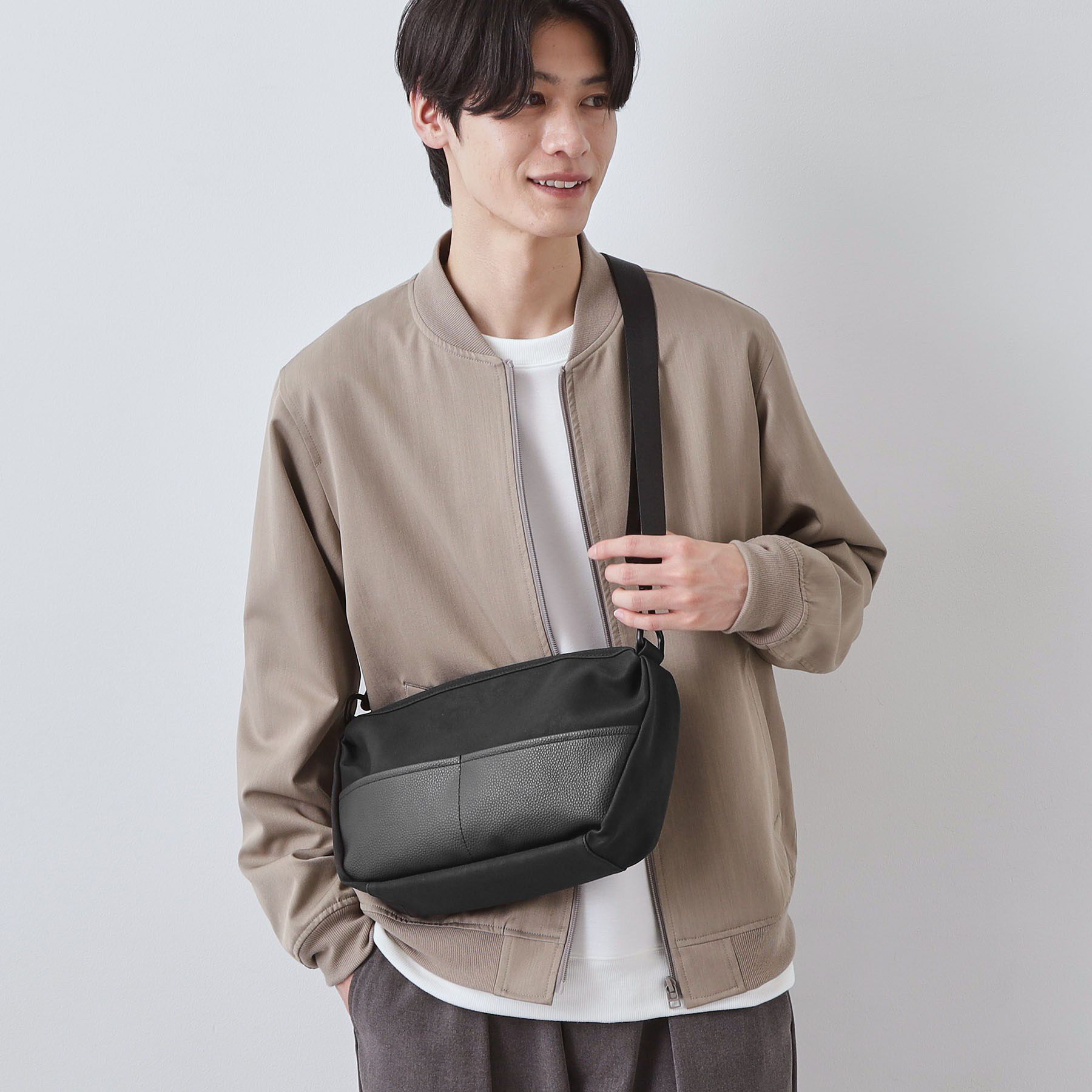 THE SHOP TK「【TO GO SHEEP】コンパクト ショルダーバック」|ショルダー・メッセンジャー|ブラック(019)