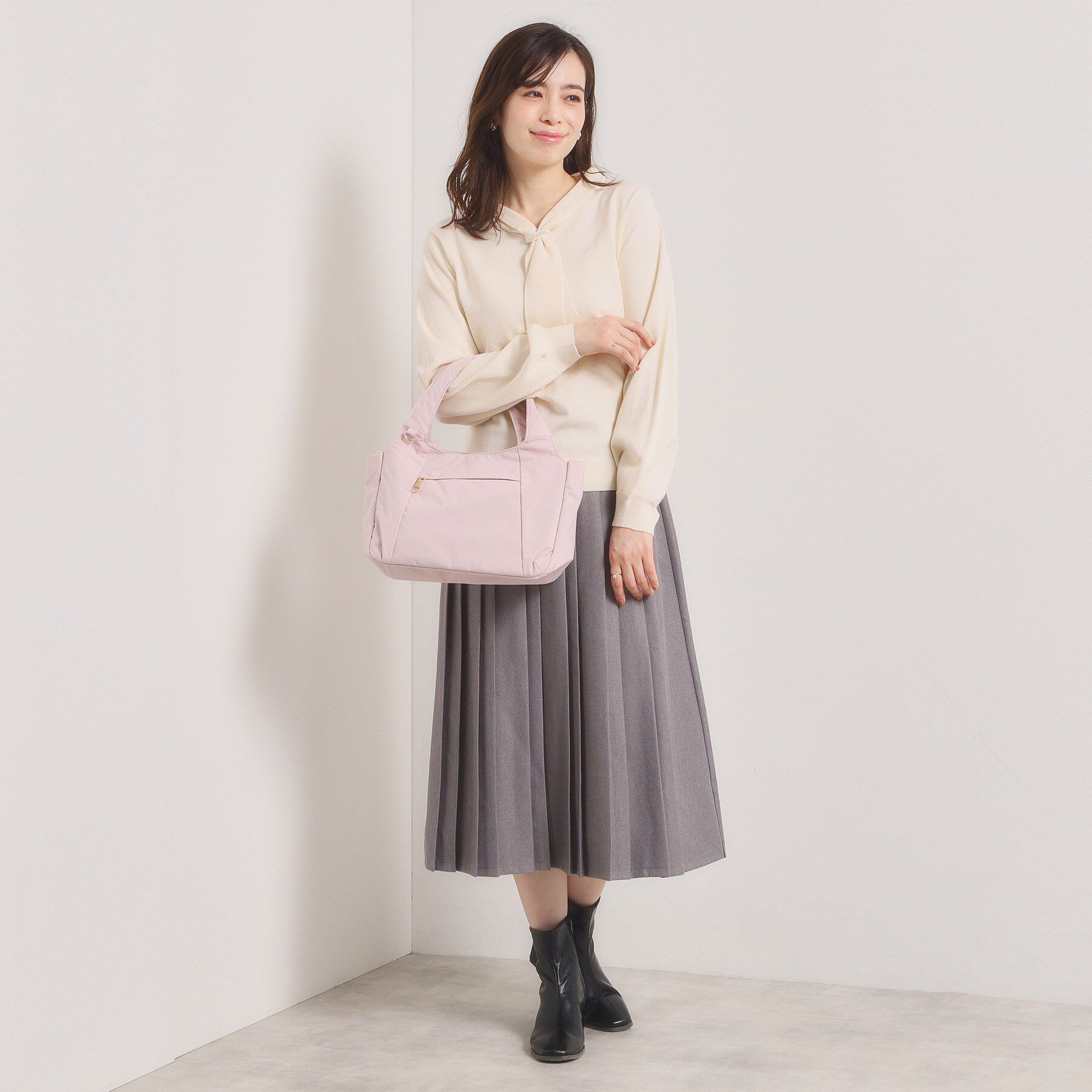 ITS&rsquo;DEMO「【8ポケット】ふんわり軽量撥水2WAYトート」|トートバッグ|