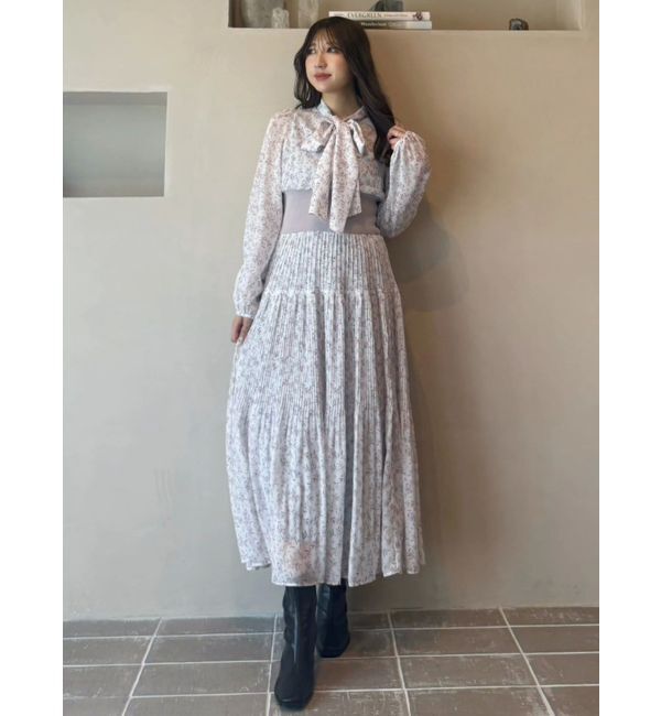 MERCURYDUO「ウエストリブプリーツワンピース」|ワンピース|