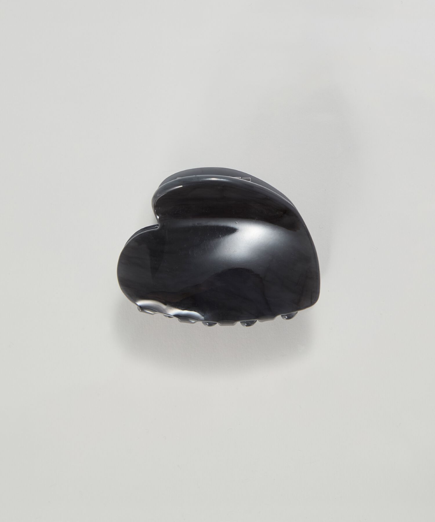 Phoebe「マーブルハートバンスクリップ　ブラック」|その他|