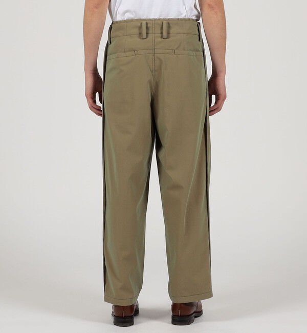 TOMORROWLAND MENS「コットンポリアミドシャンブレー 2プリーツ イージーパンツ」|チノ|