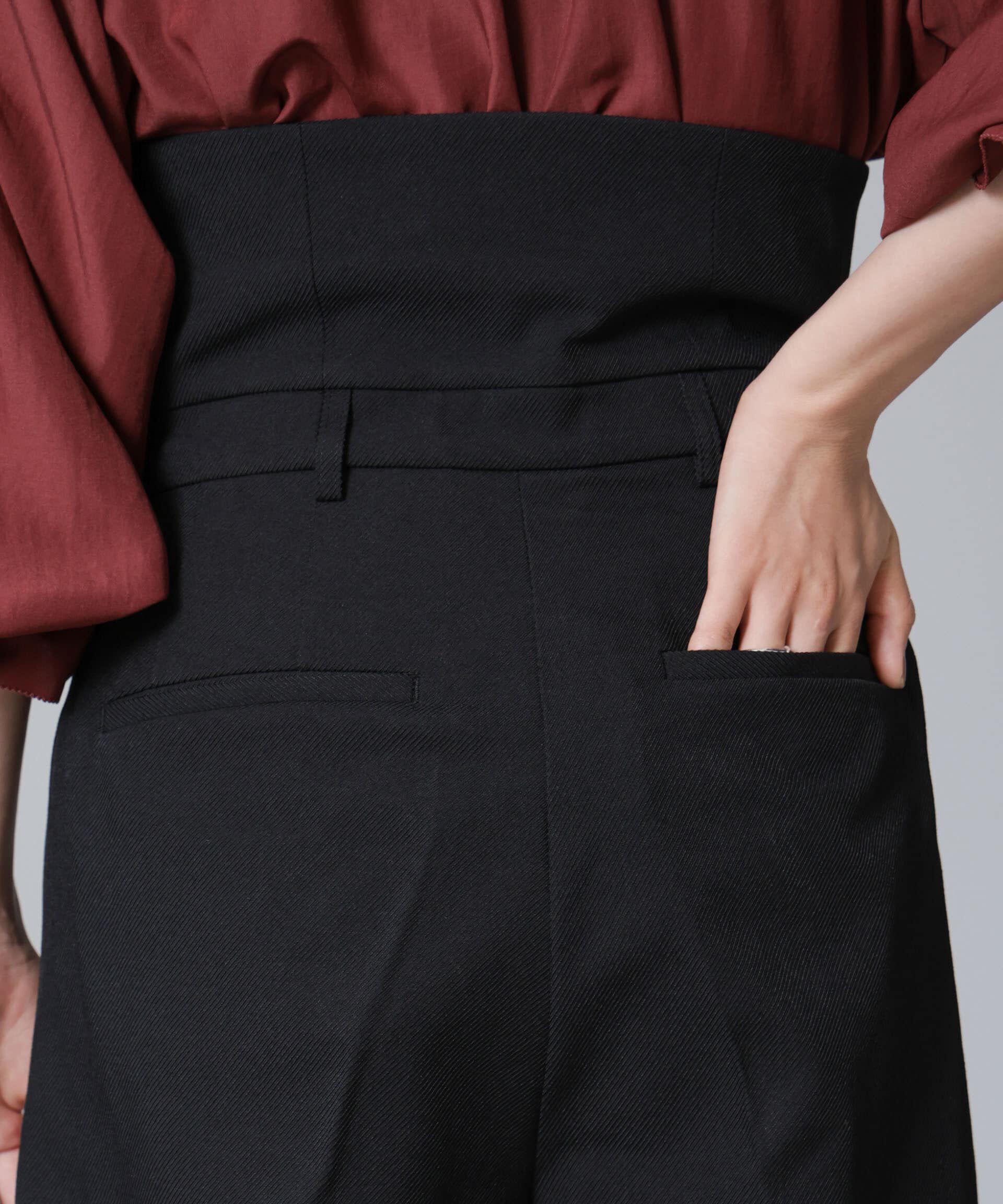 nano･universe「ハイウエストセンタープレスパンツ」|チノ|